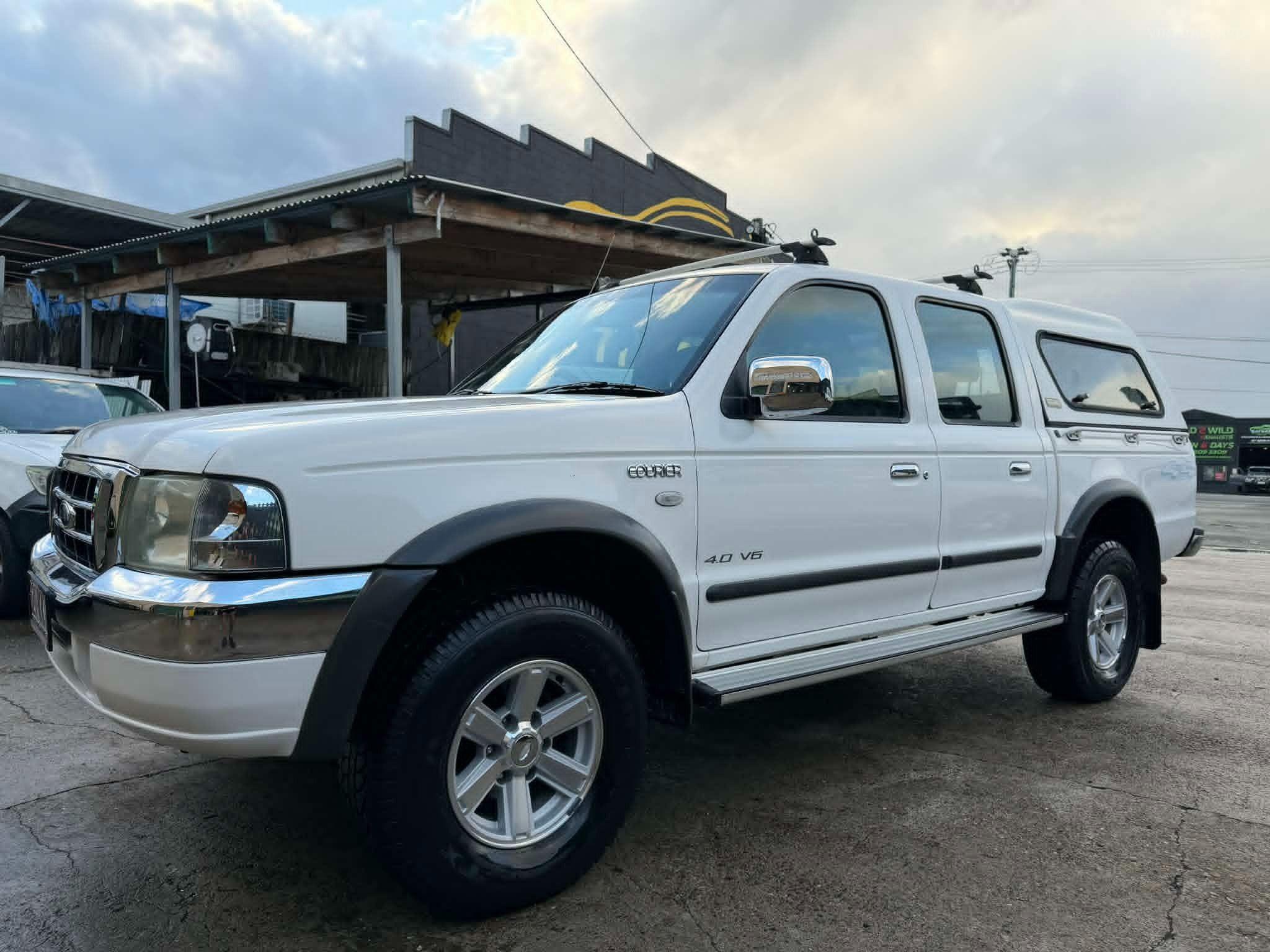 FORD COURIER