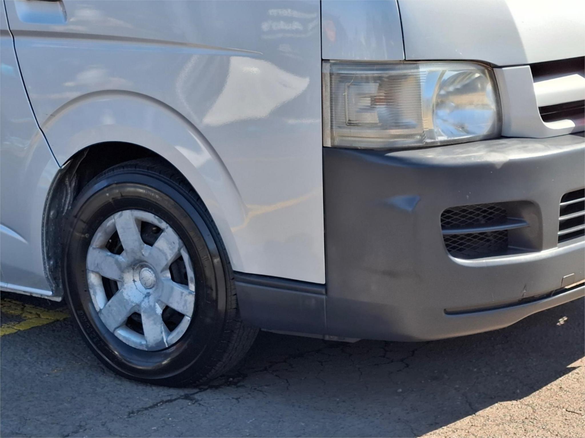 2006 TOYOTA HIACE KDH223R COMMUTER BUS HIGH ROOF SUPER LWB 14ST 5DR MAN 5SP, 3.0DT image 25