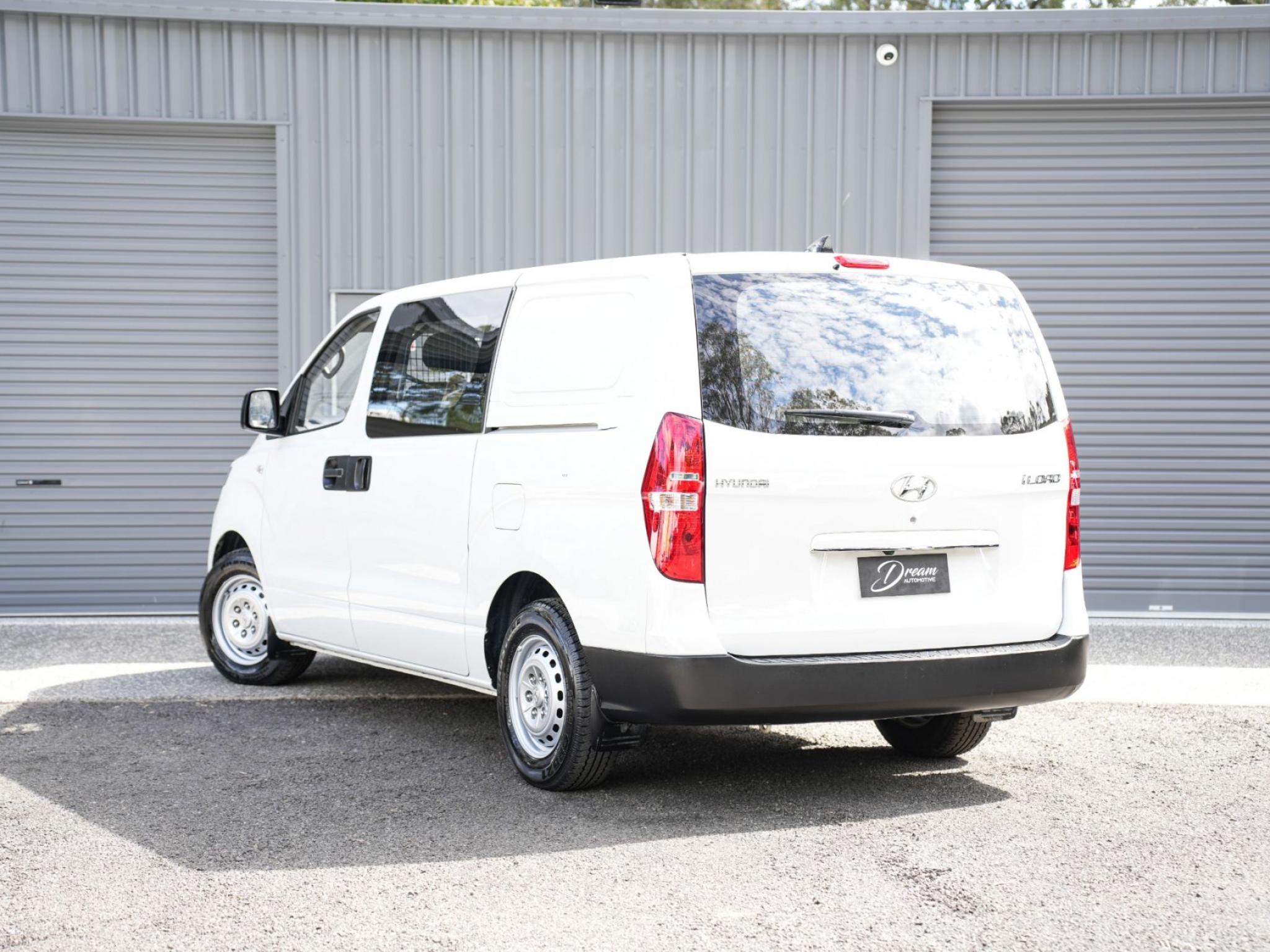 HYUNDAI iLOAD