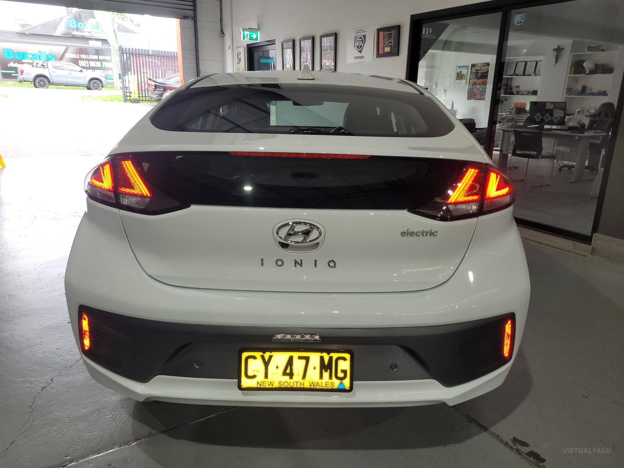HYUNDAI IONIQ