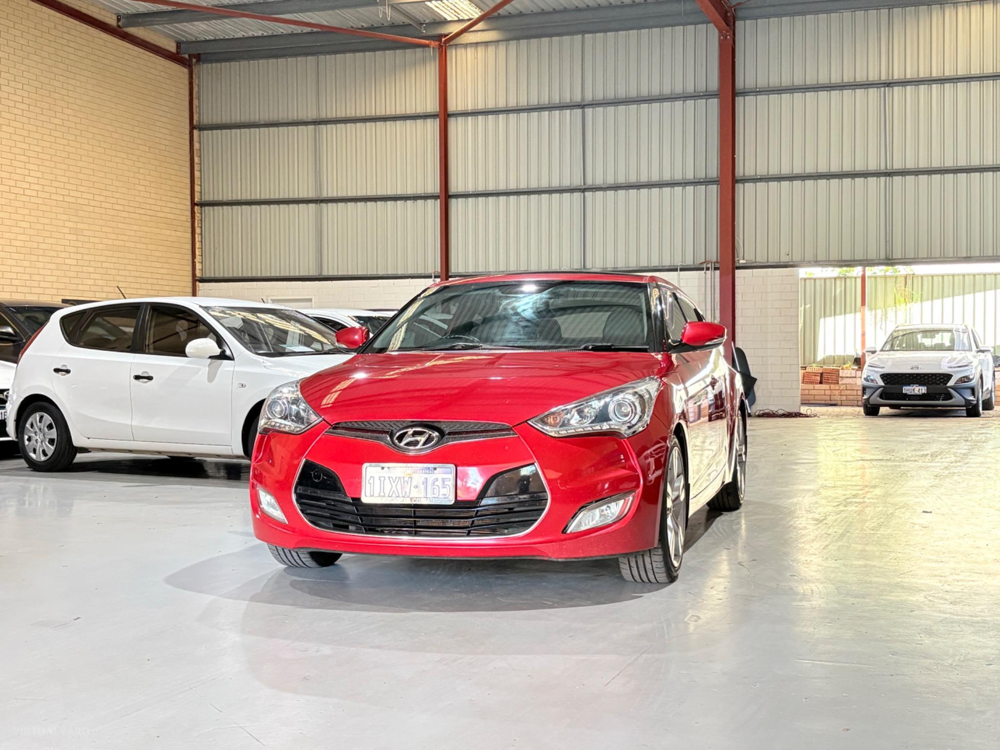 HYUNDAI VELOSTER