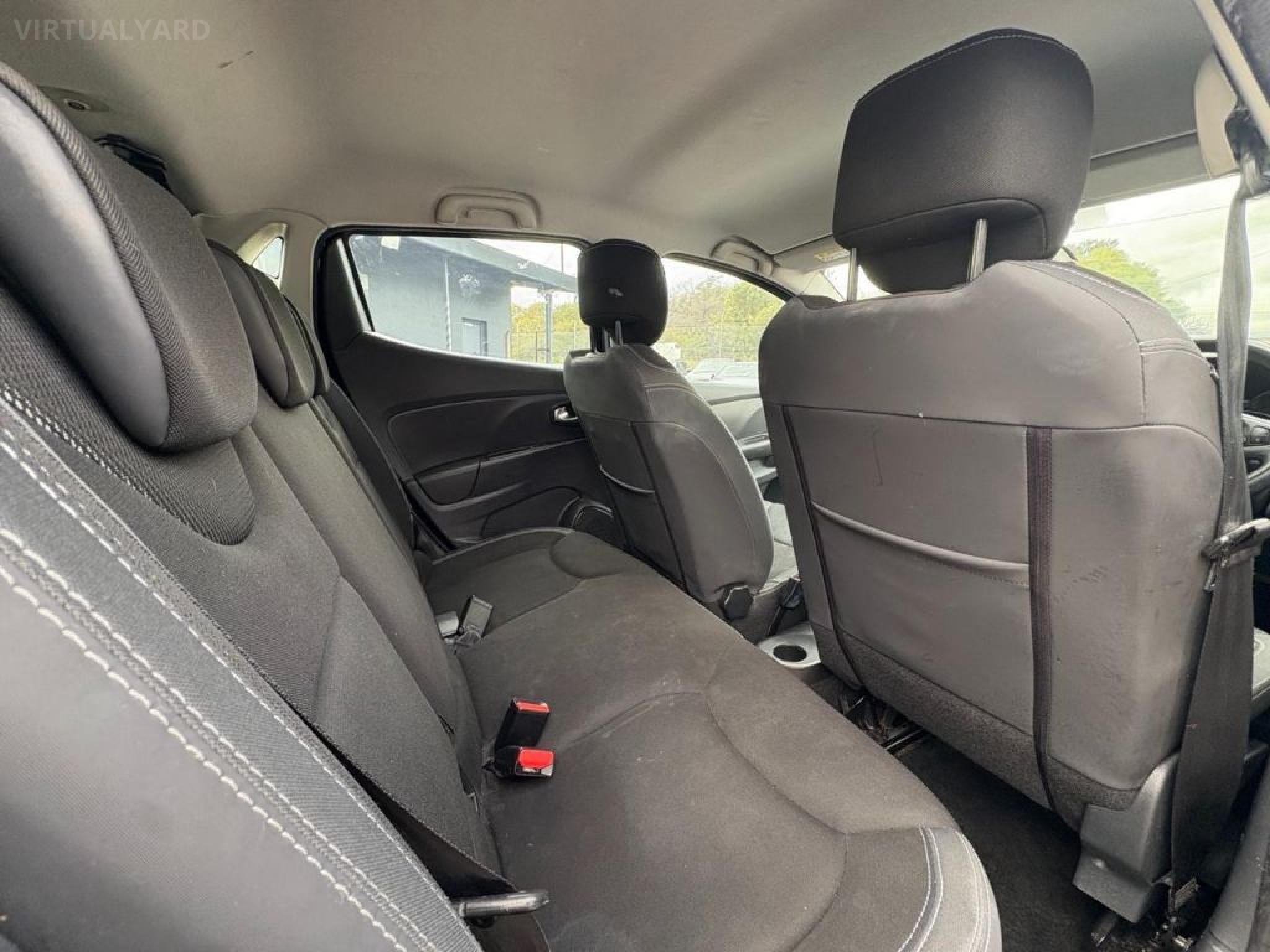 RENAULT CLIO