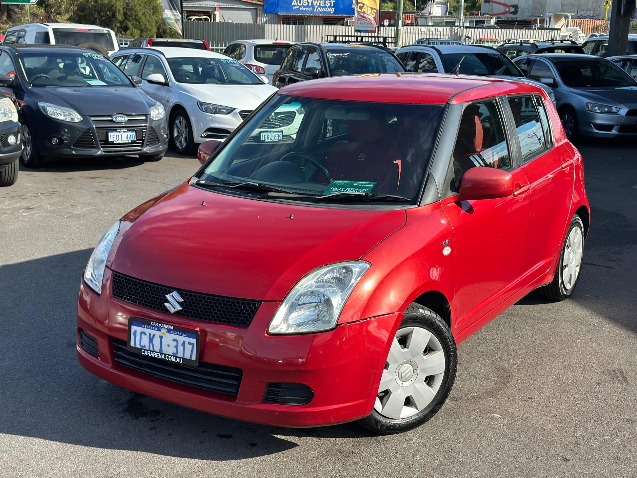 SUZUKI SWIFT