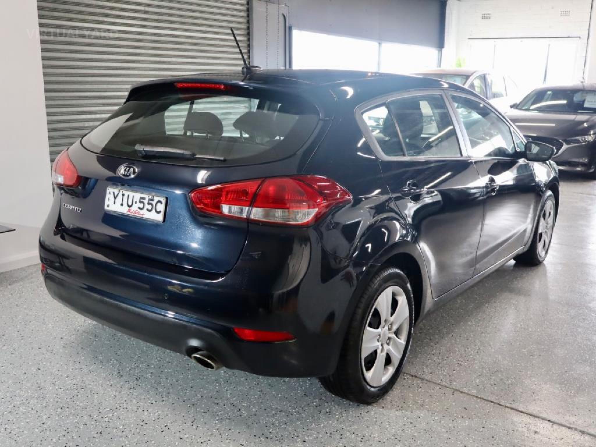 KIA CERATO