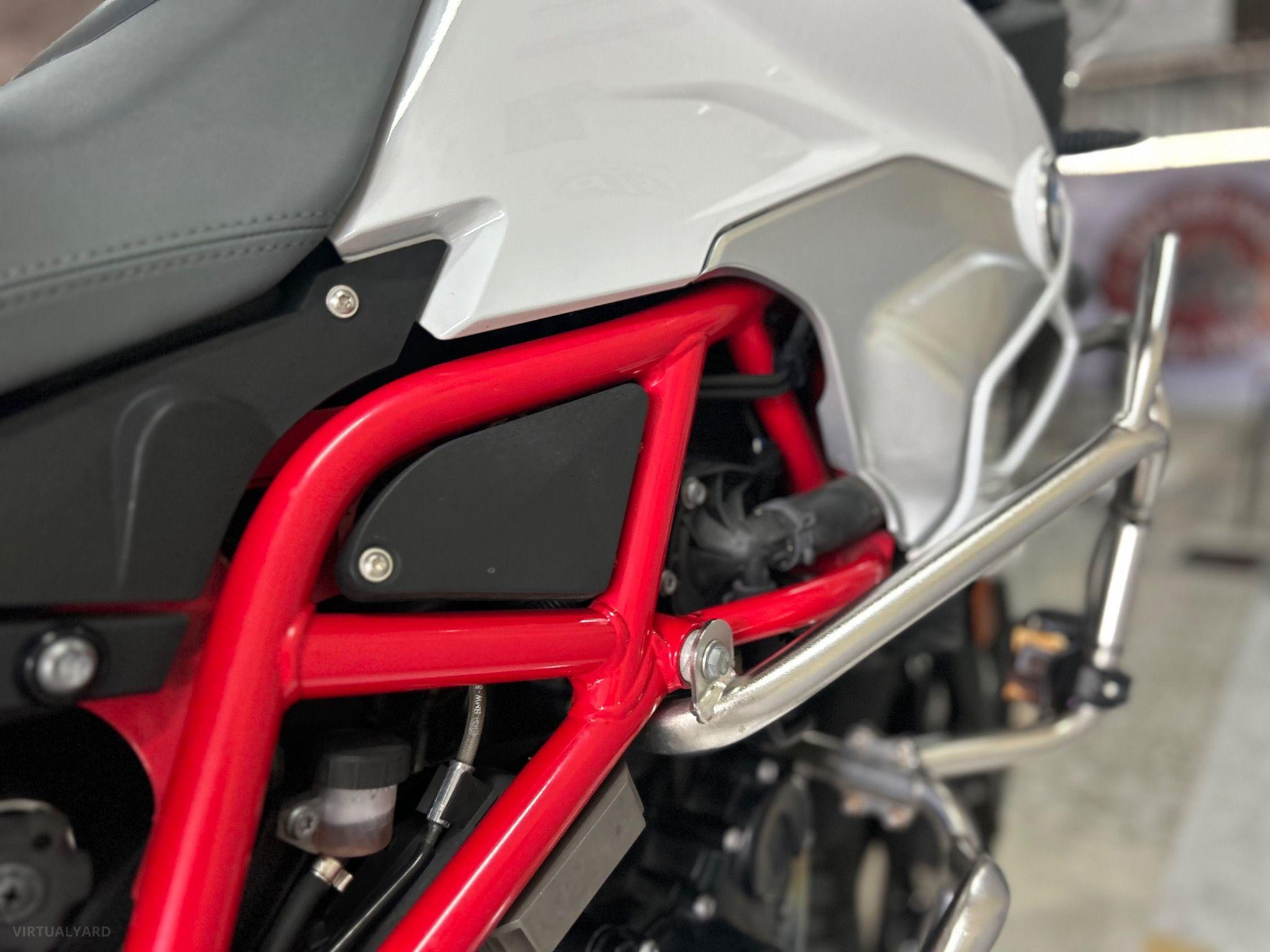 BMW F 700-GS ADVENTURE