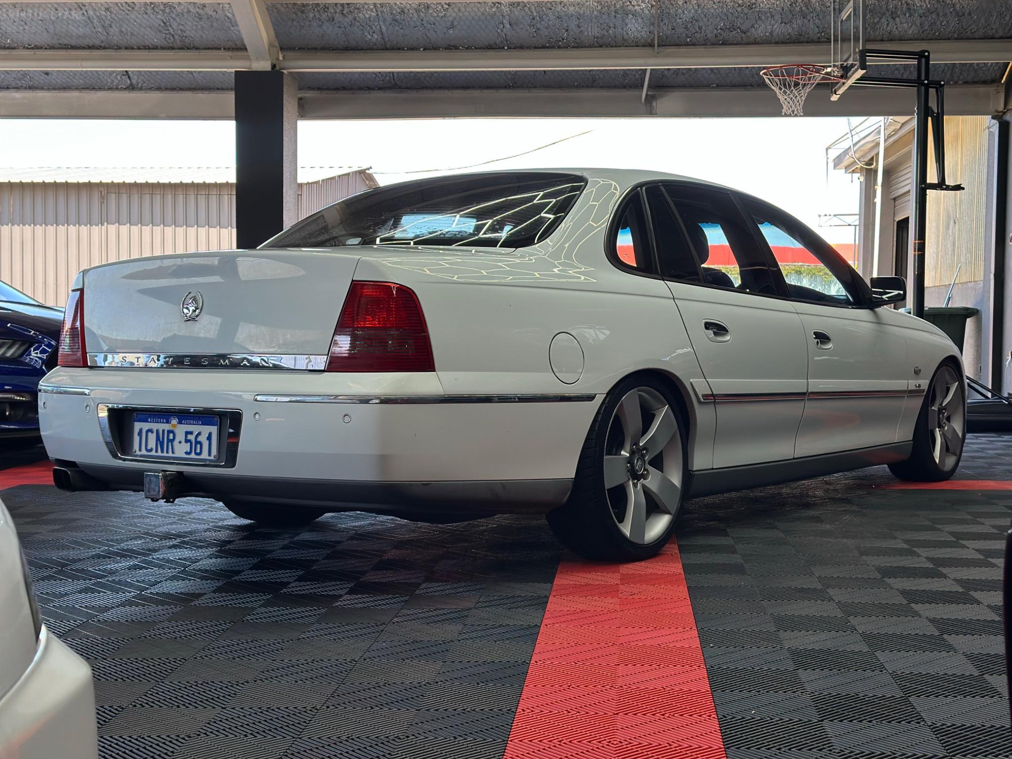 Holden Statesman
