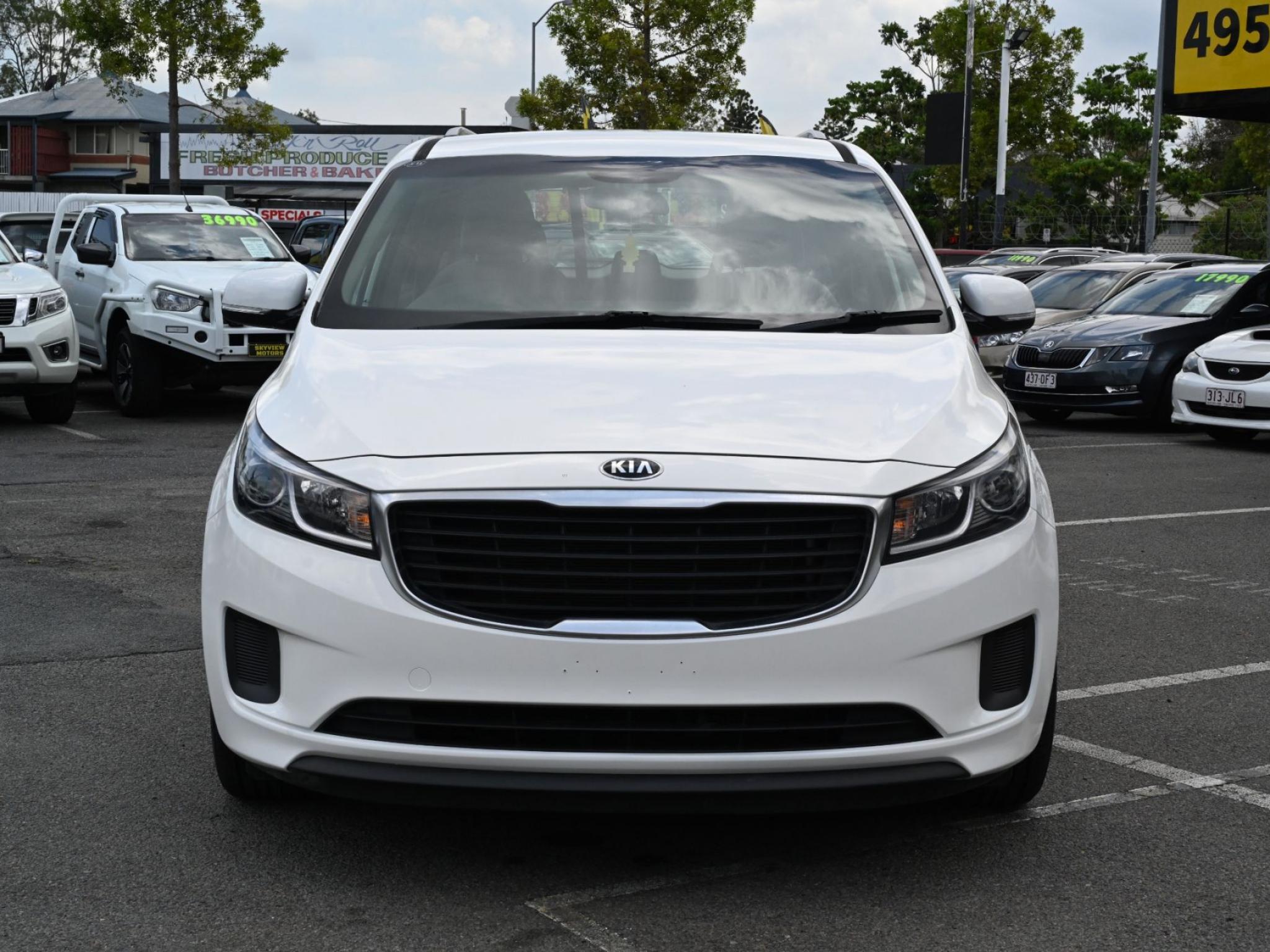 Kia Carnival