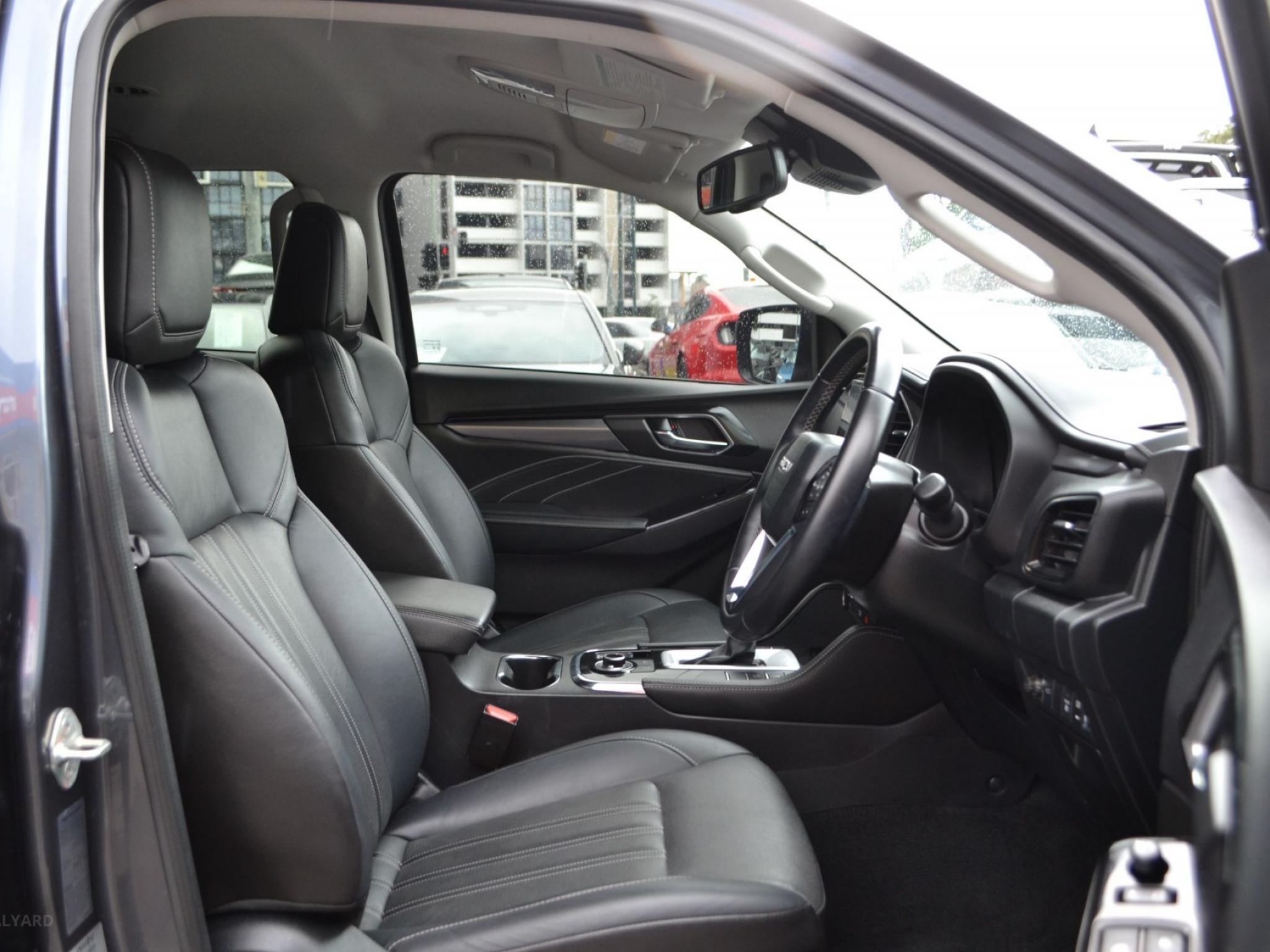 Isuzu MU-X