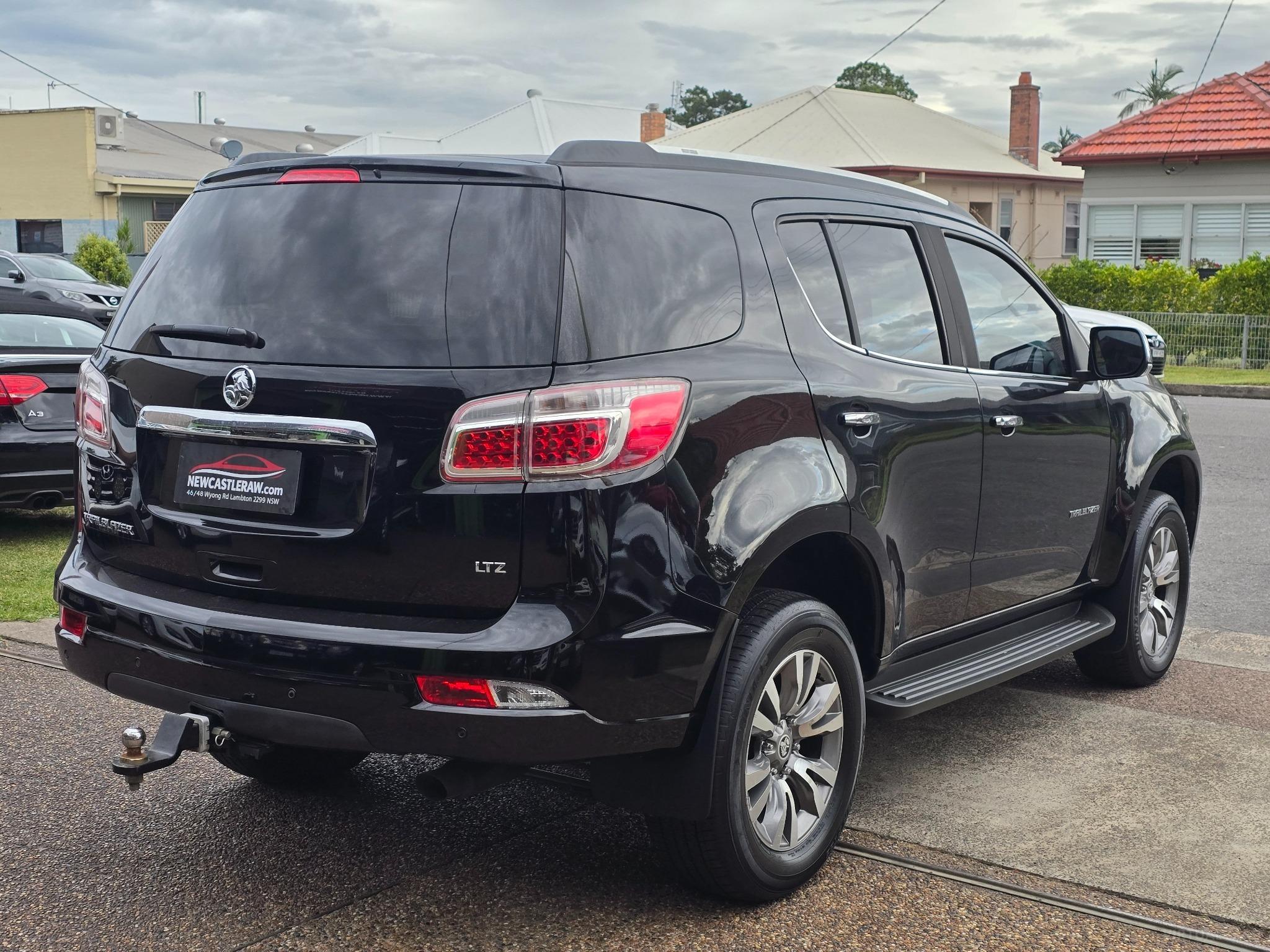 HOLDEN TRAILBLAZER