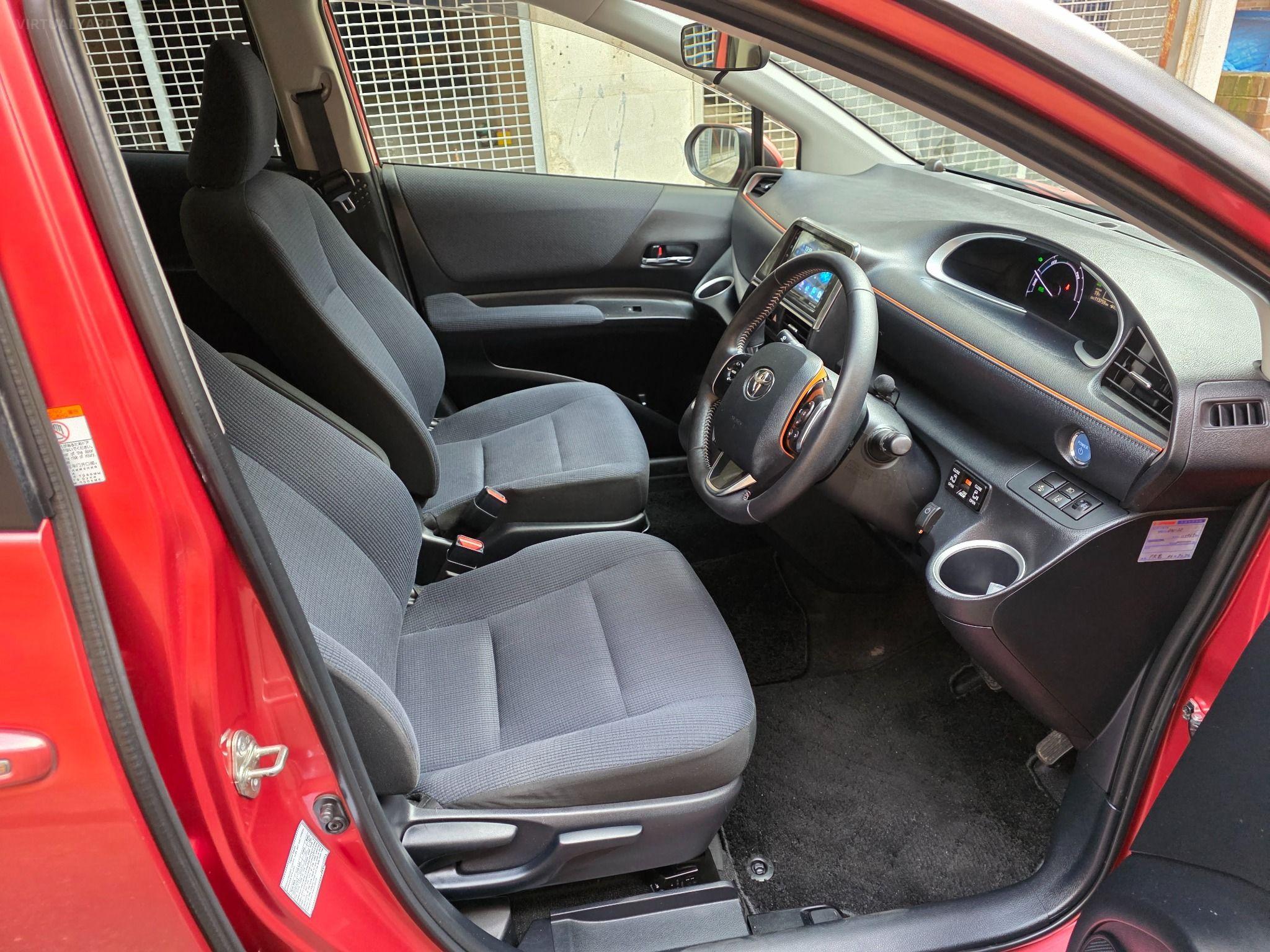 TOYOTA SIENTA