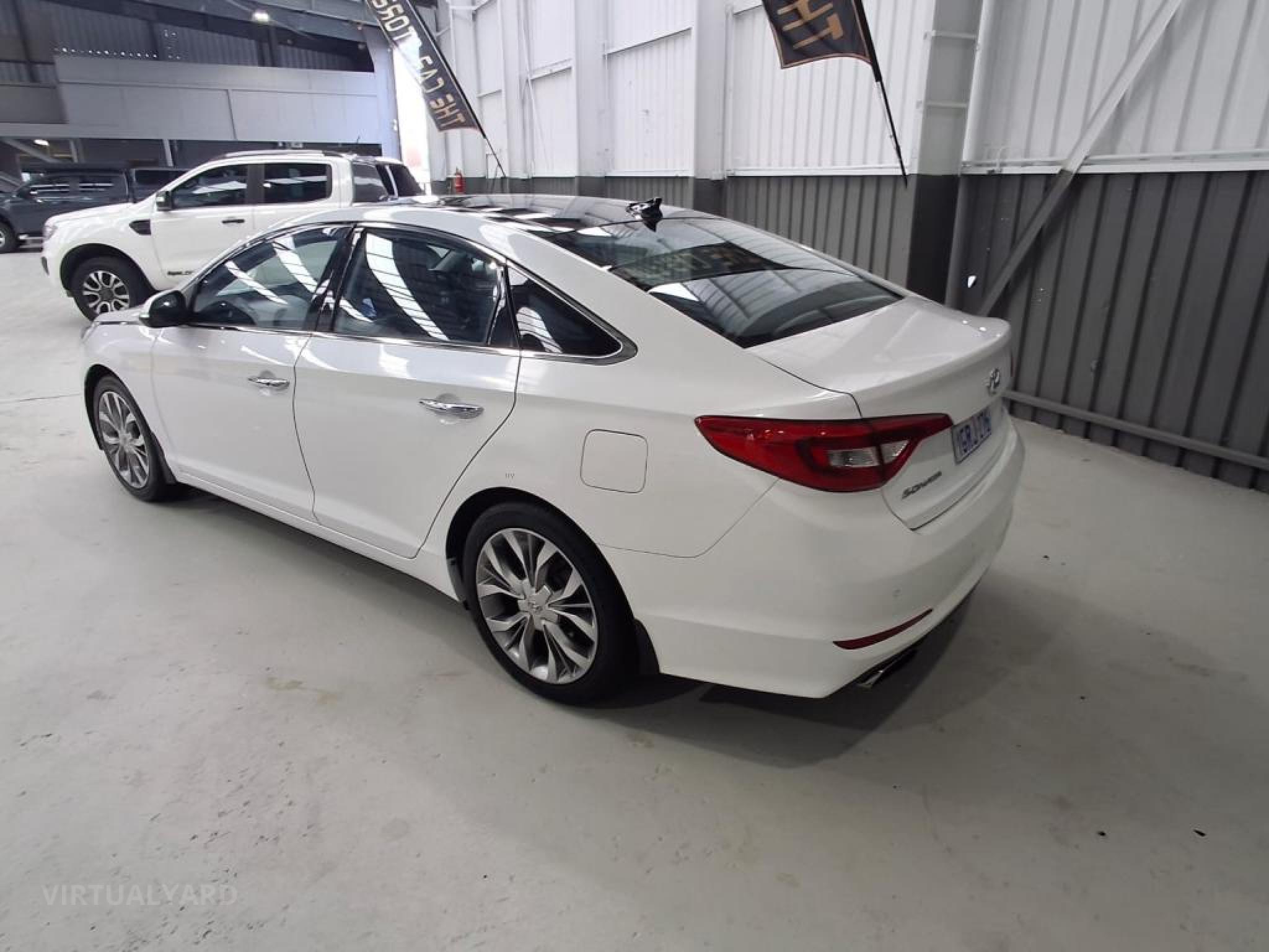 HYUNDAI SONATA