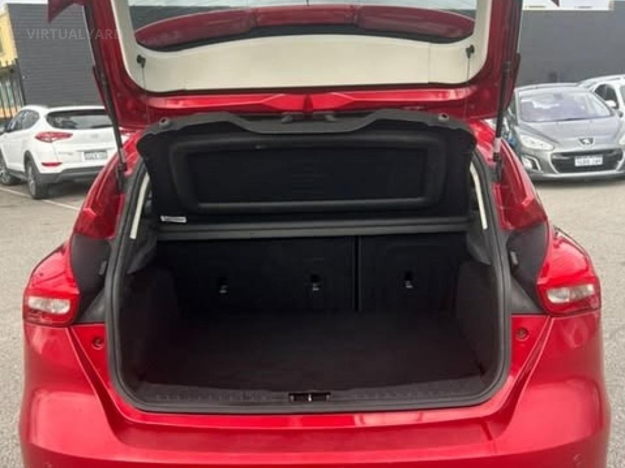 FORD FOCUS