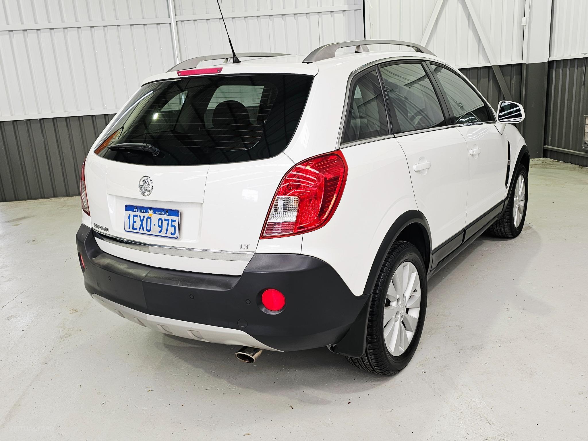 HOLDEN CAPTIVA