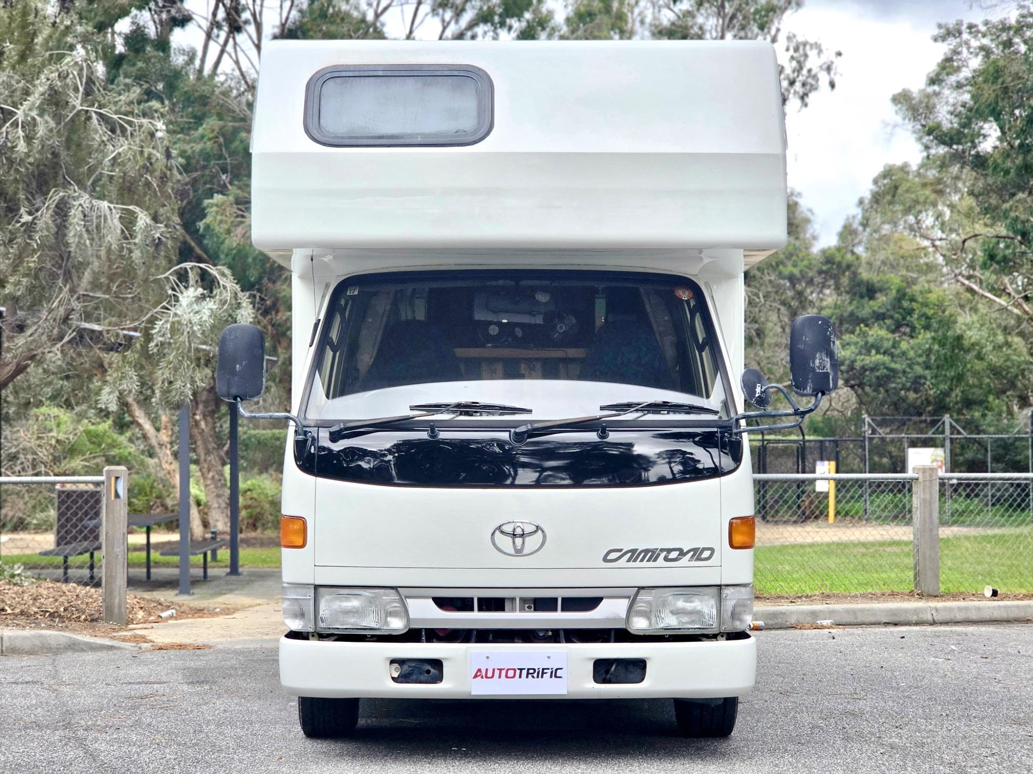 TOYOTA CAMROAD