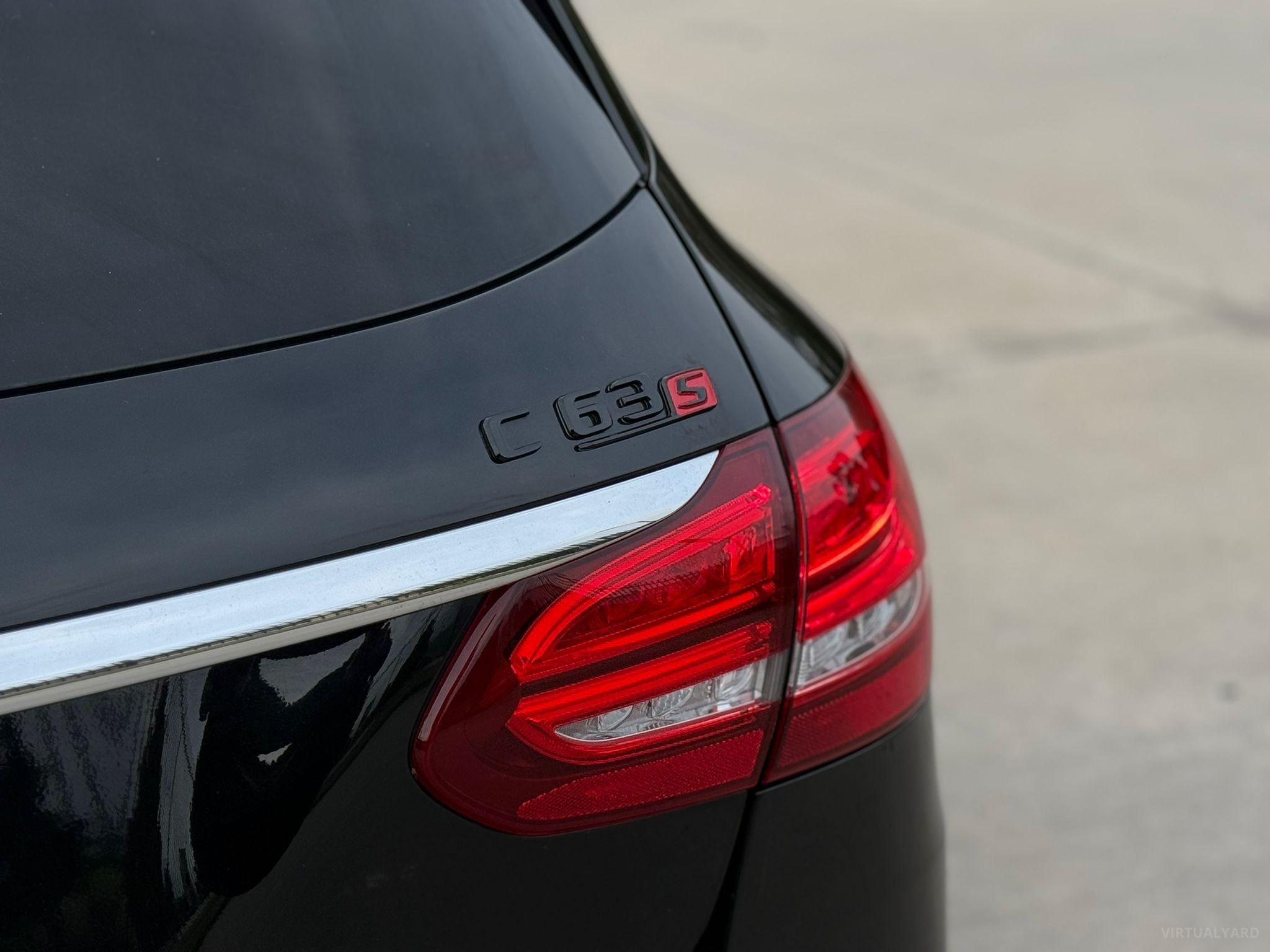 MERCEDES-BENZ C63