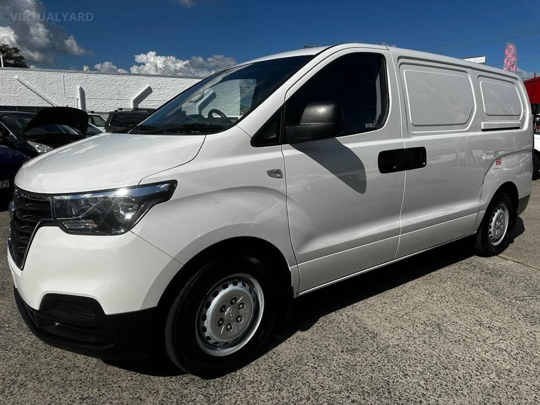 HYUNDAI iLOAD