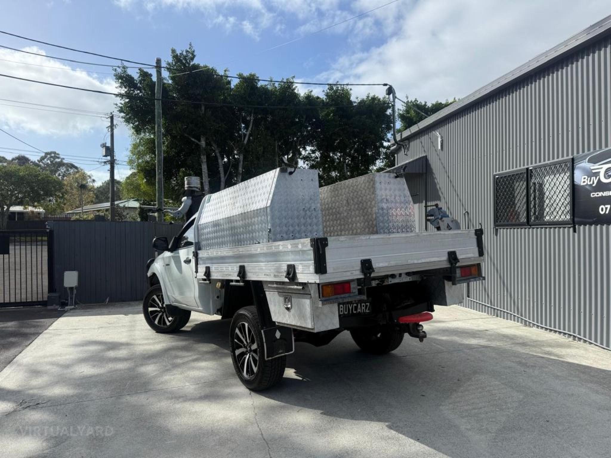 Mitsubishi Triton
