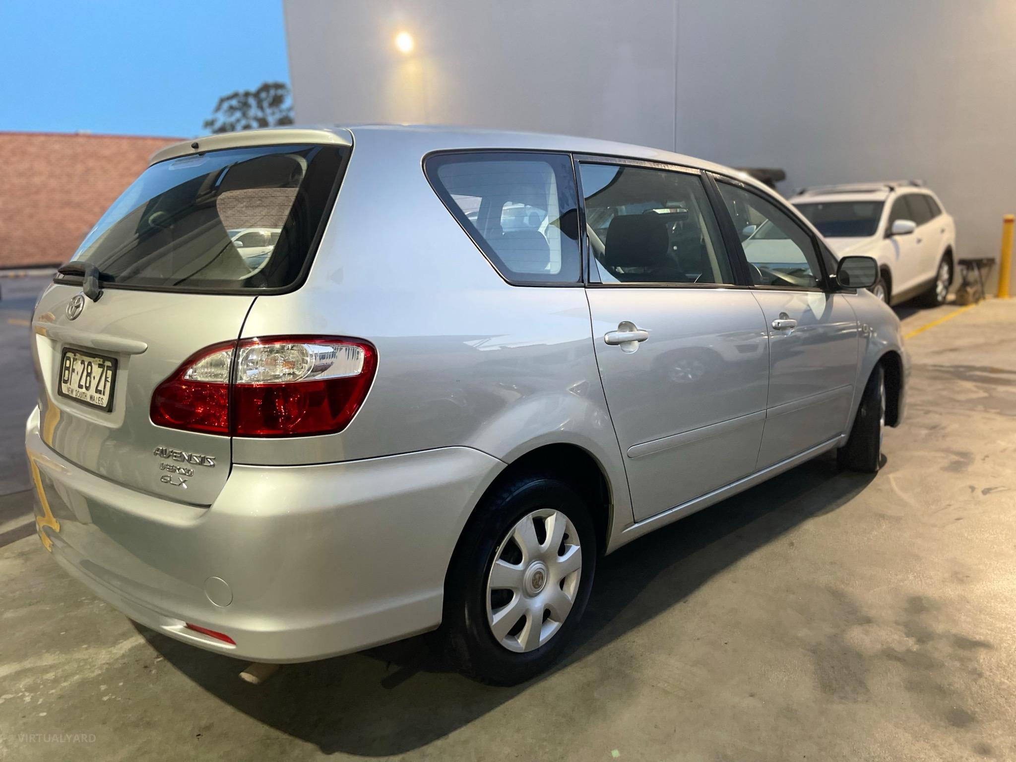 TOYOTA AVENSIS