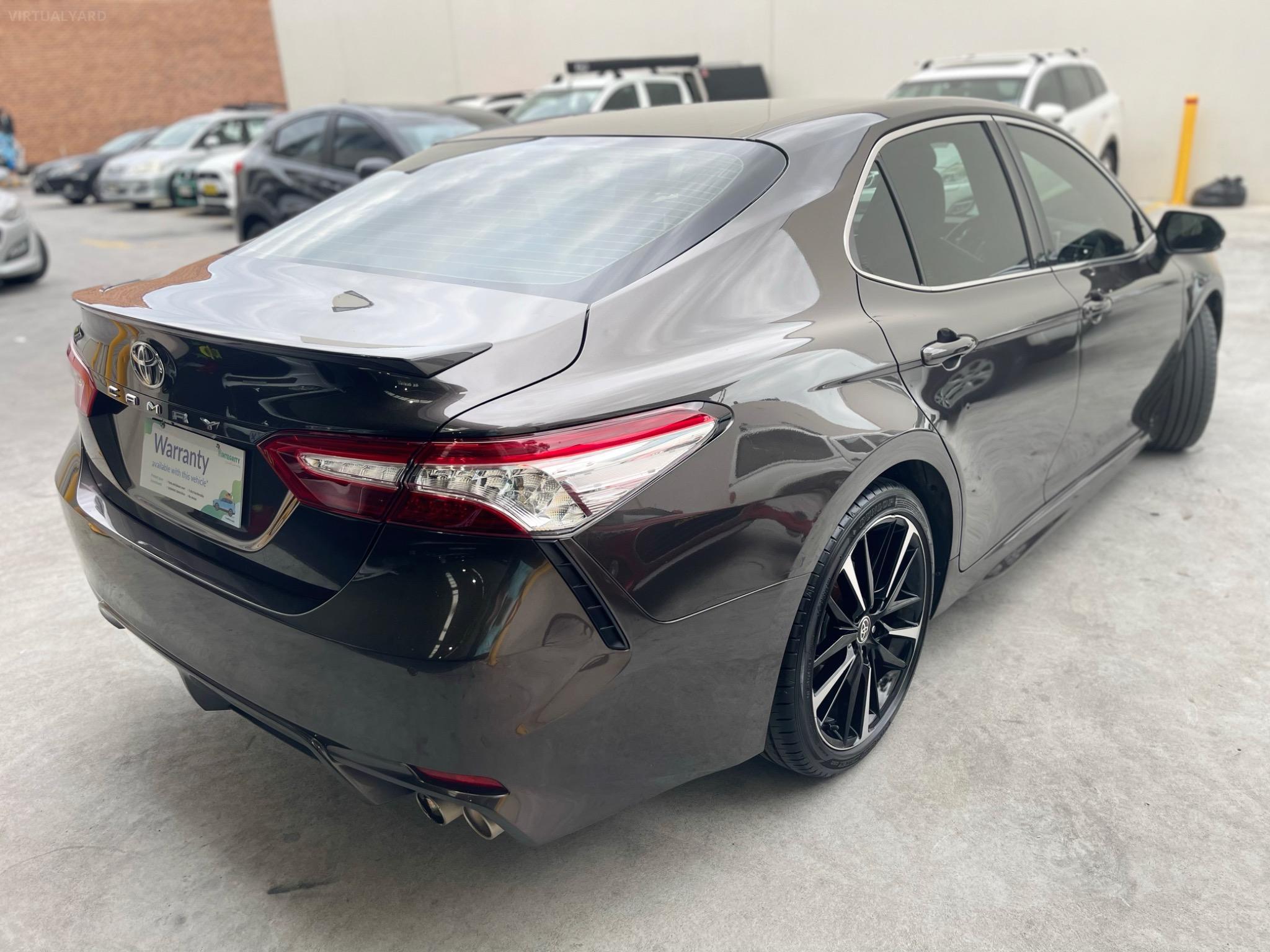TOYOTA CAMRY