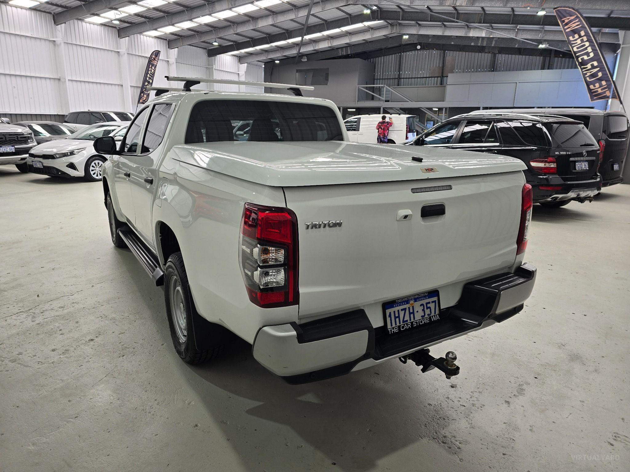 Mitsubishi Triton