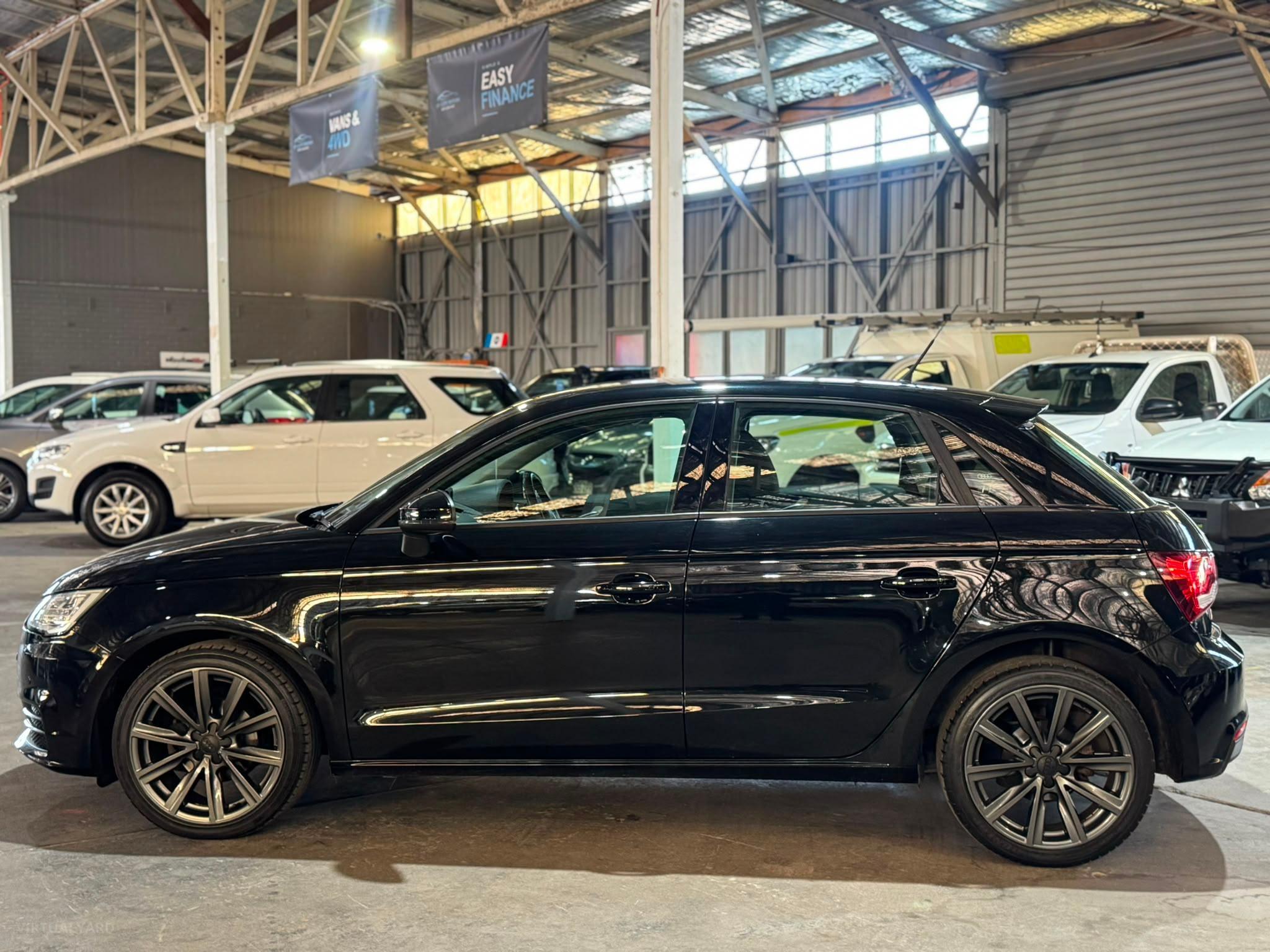 AUDI A1