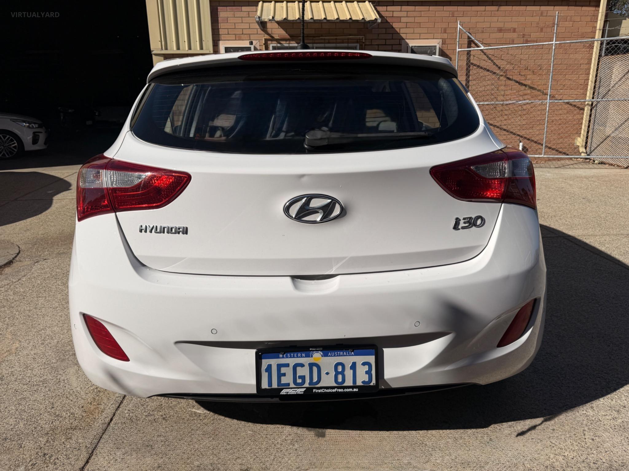 HYUNDAI i30