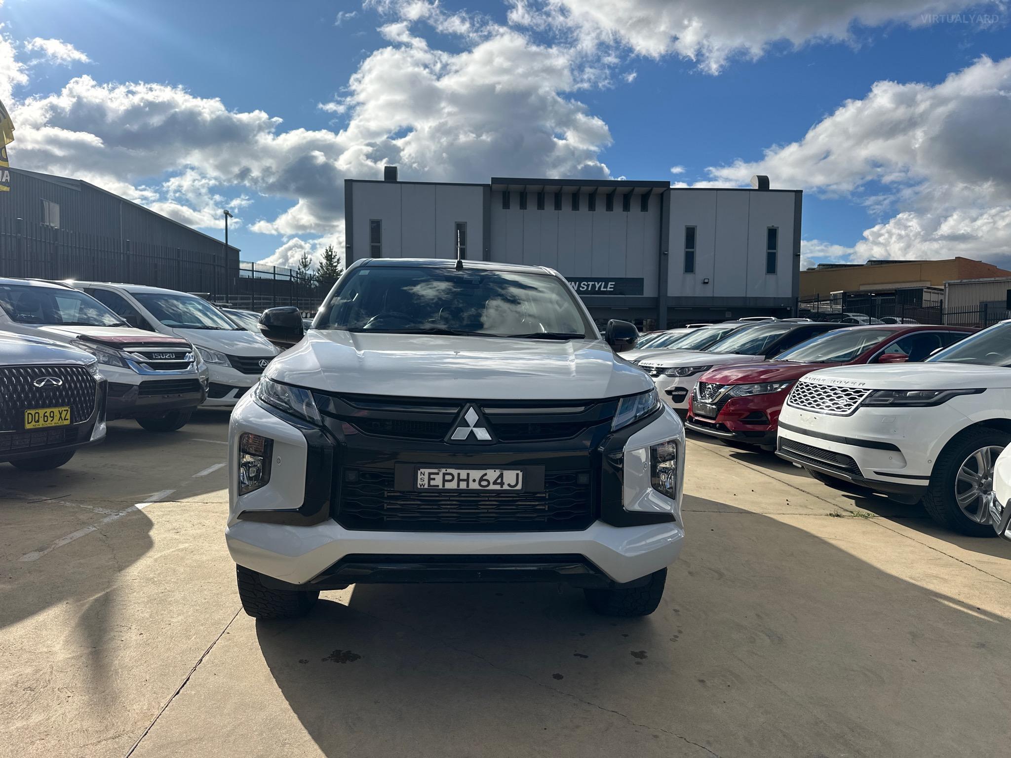MITSUBISHI TRITON