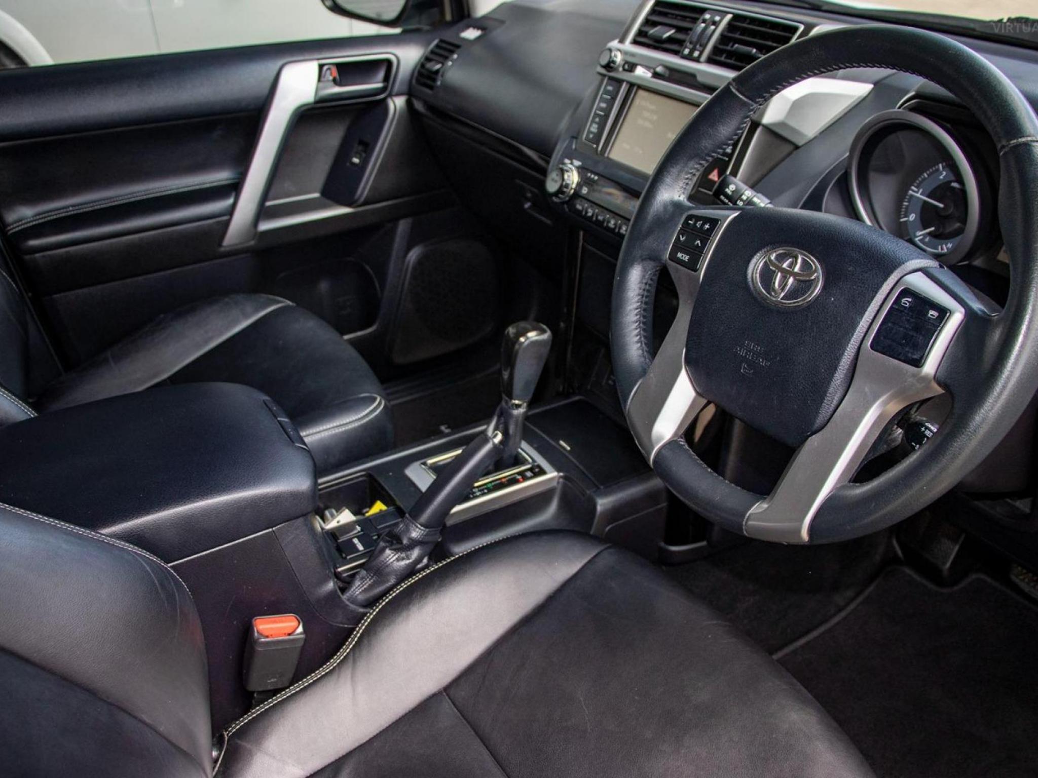 TOYOTA LANDCRUISER