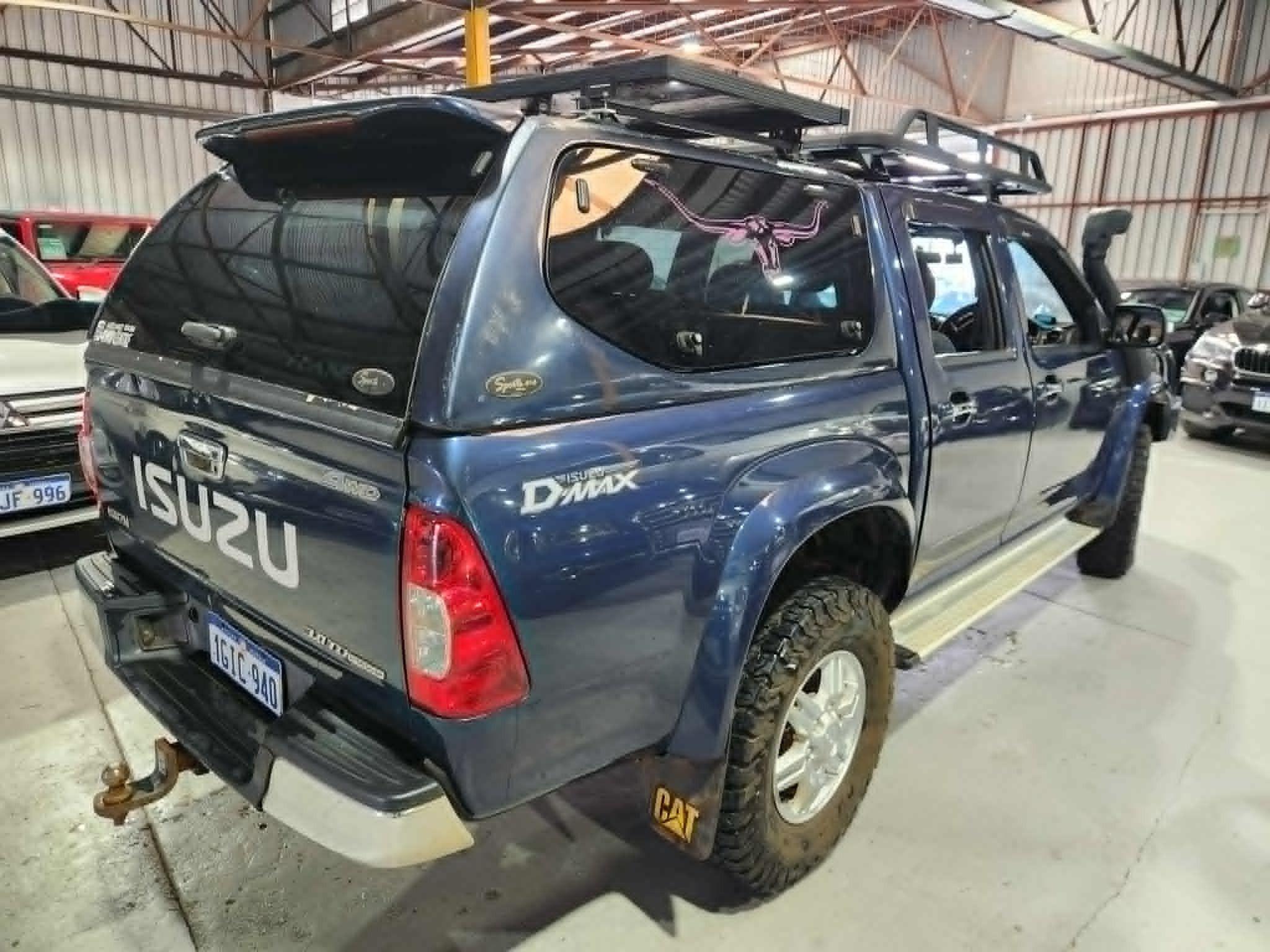 ISUZU D-MAX