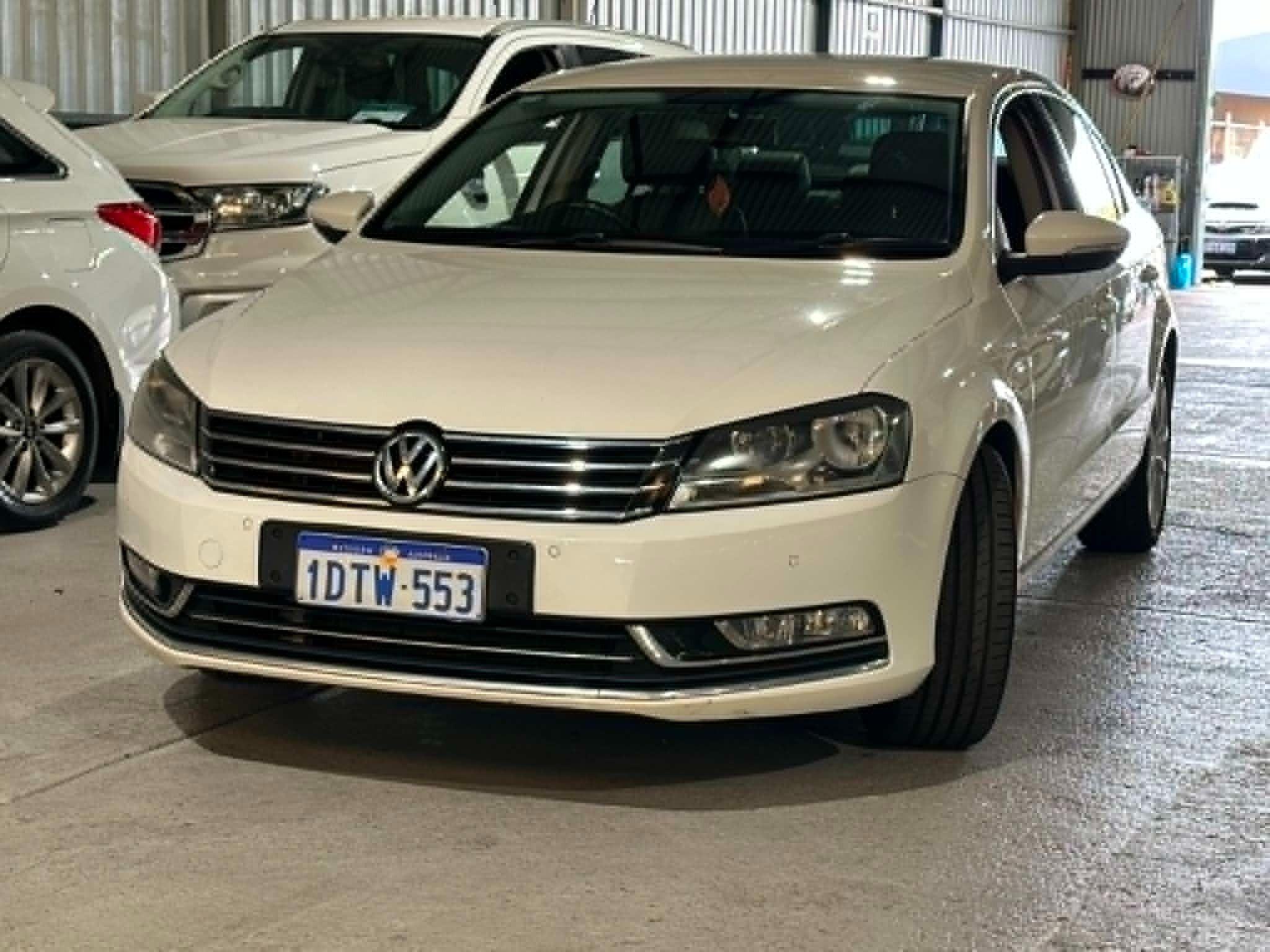 VOLKSWAGEN PASSAT CC