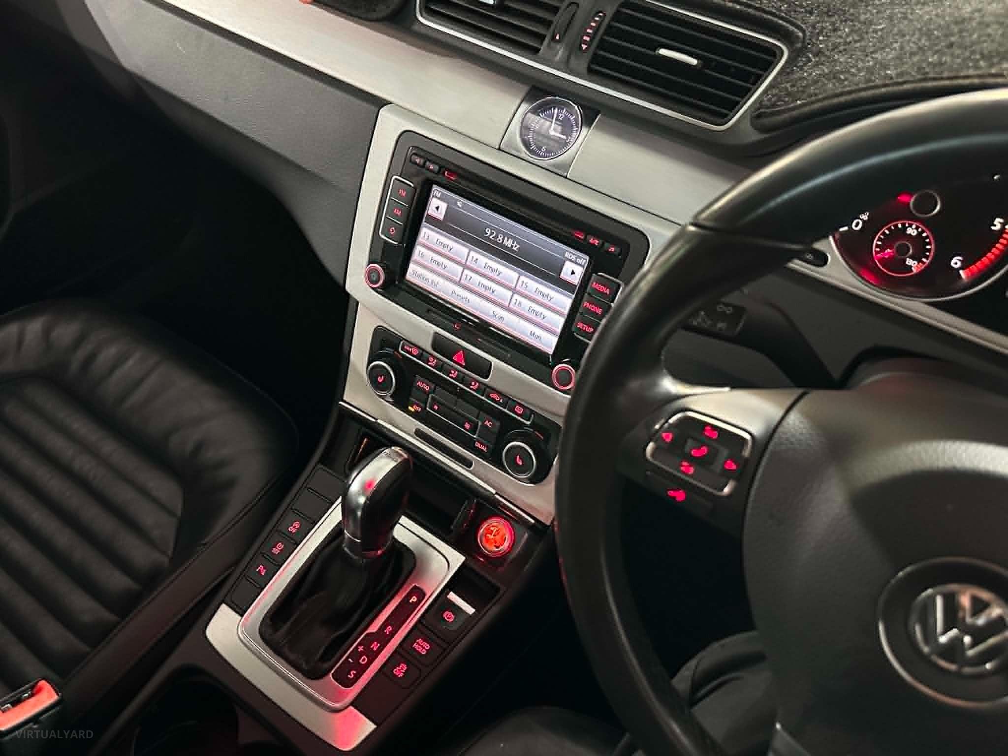 VOLKSWAGEN PASSAT CC