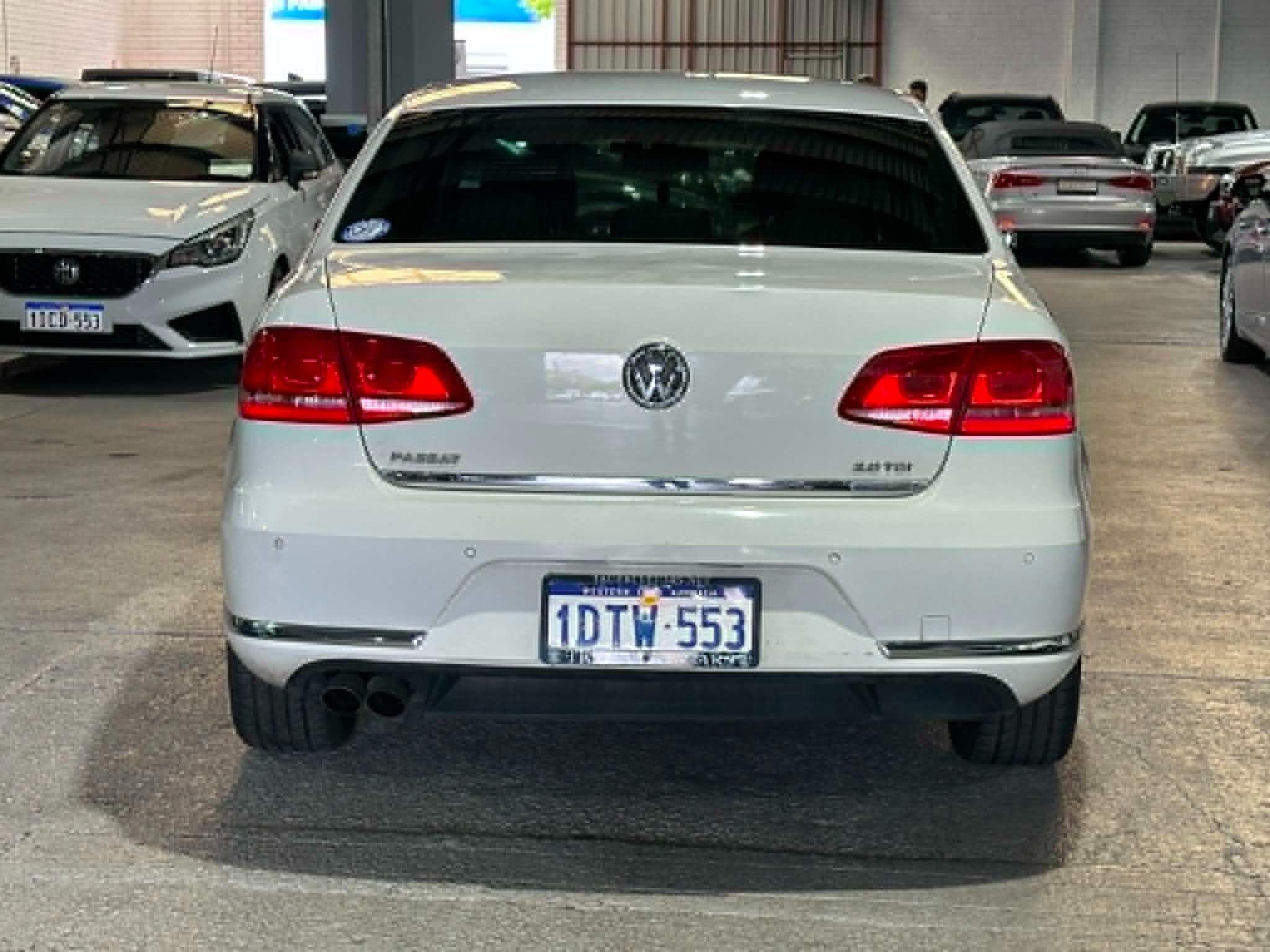 VOLKSWAGEN PASSAT CC