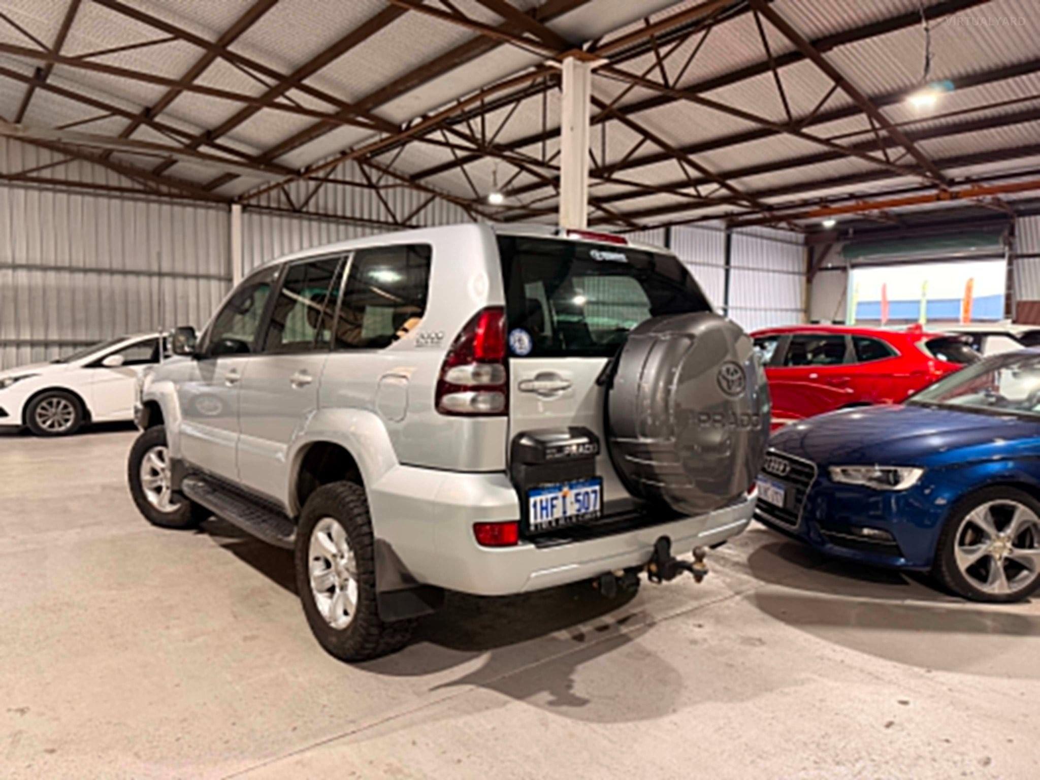 TOYOTA LANDCRUISER