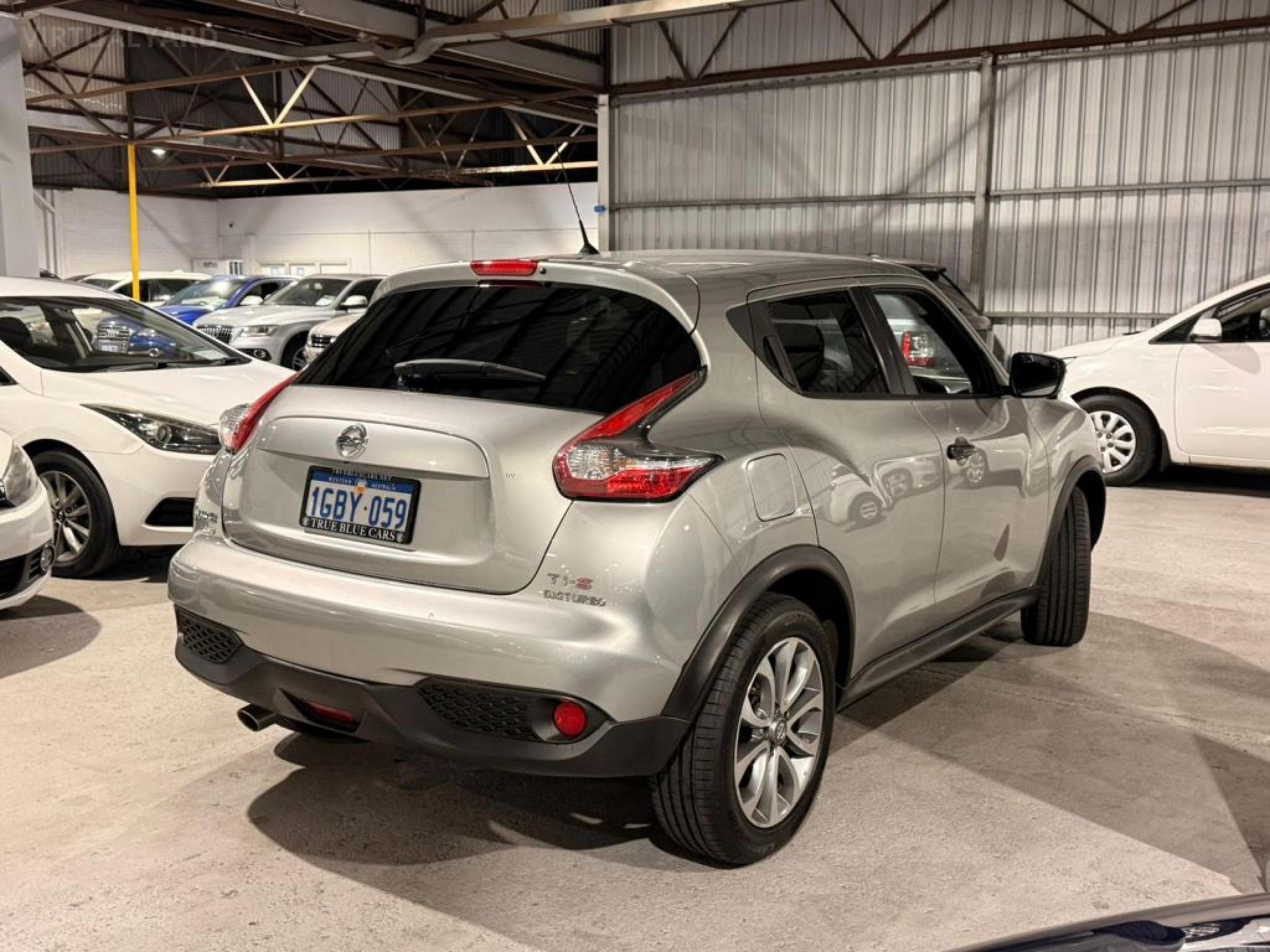 NISSAN JUKE