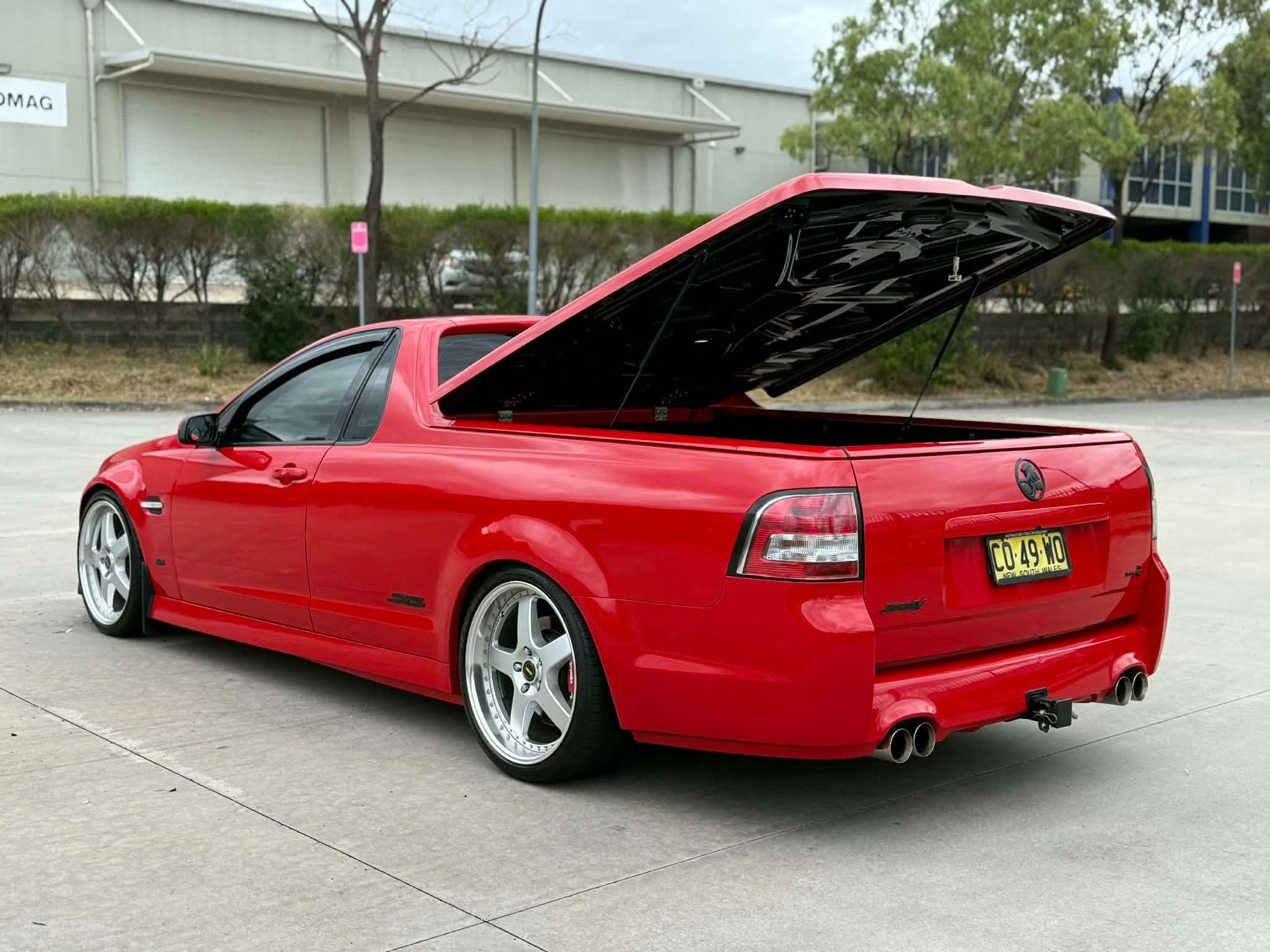 HOLDEN UTE