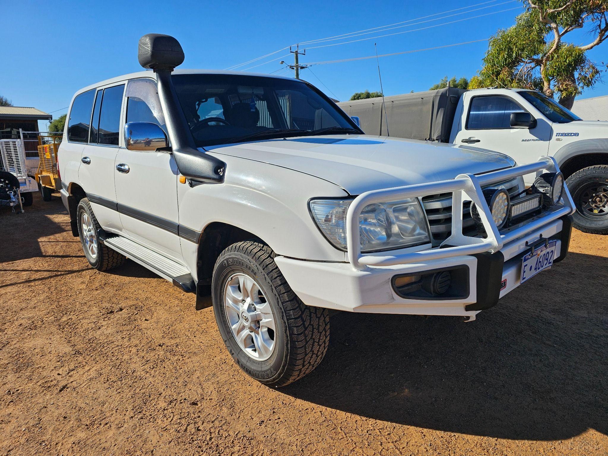 TOYOTA LANDCRUISER