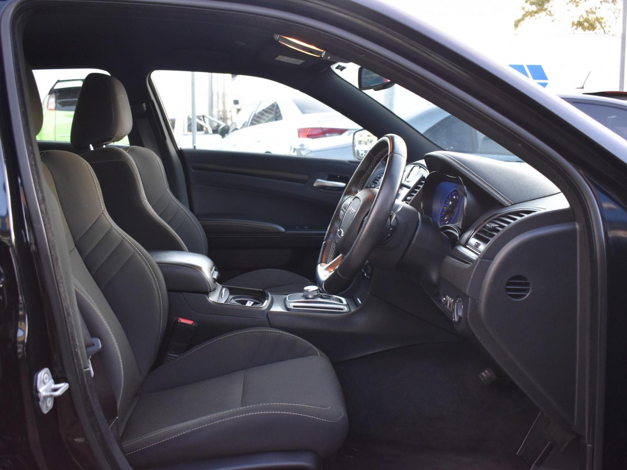 Chrysler 300