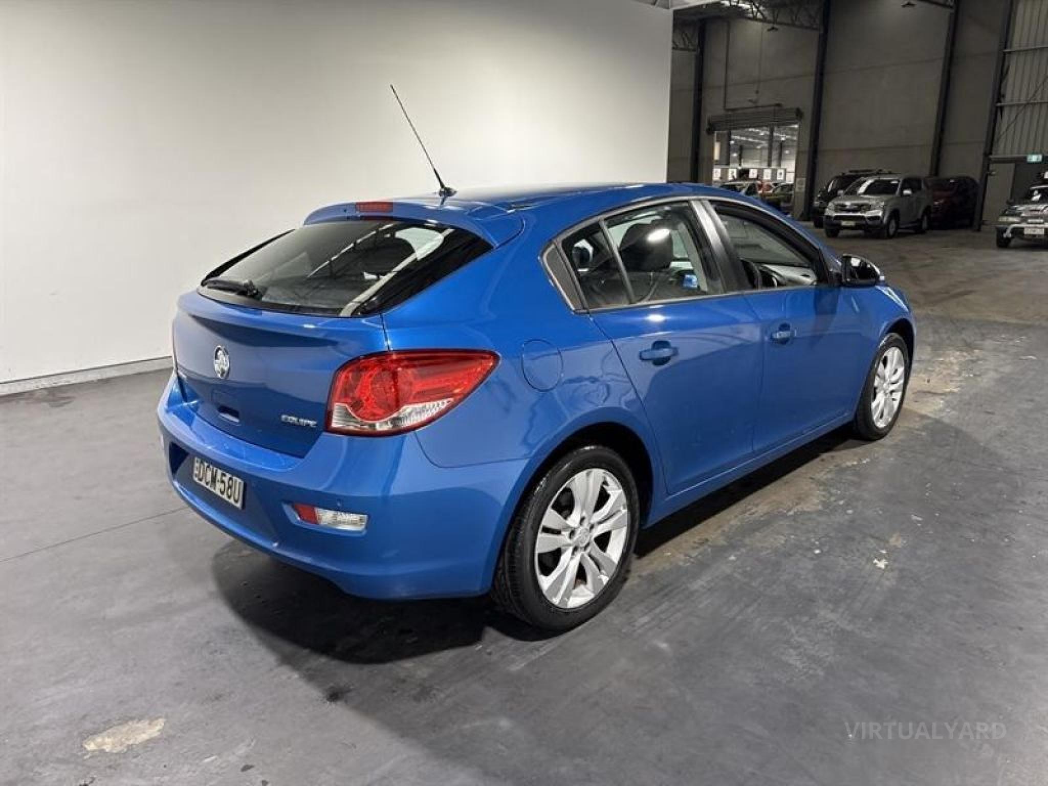 HOLDEN CRUZE
