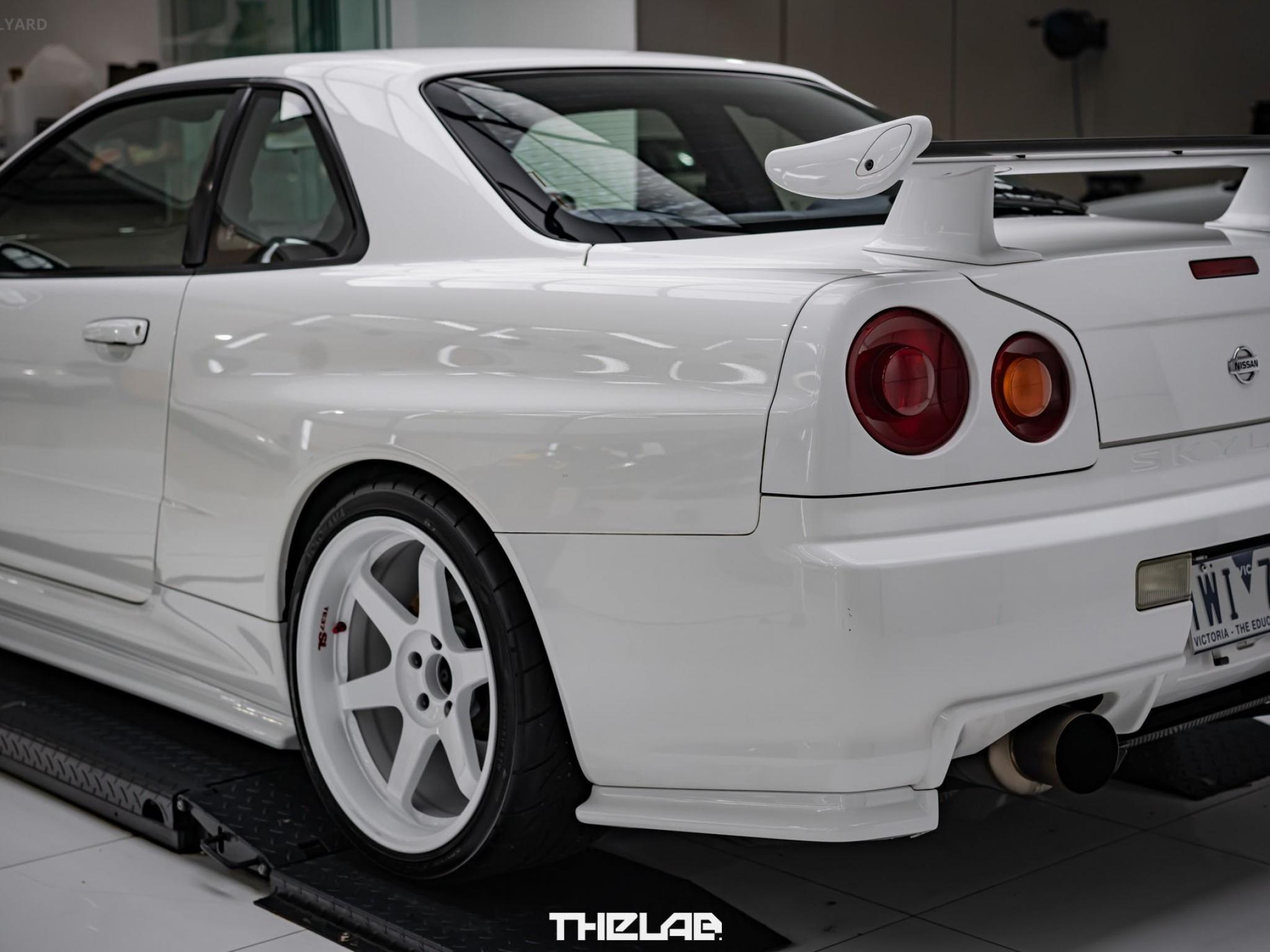NISSAN SKYLINE R34 GTR VSPEC II 