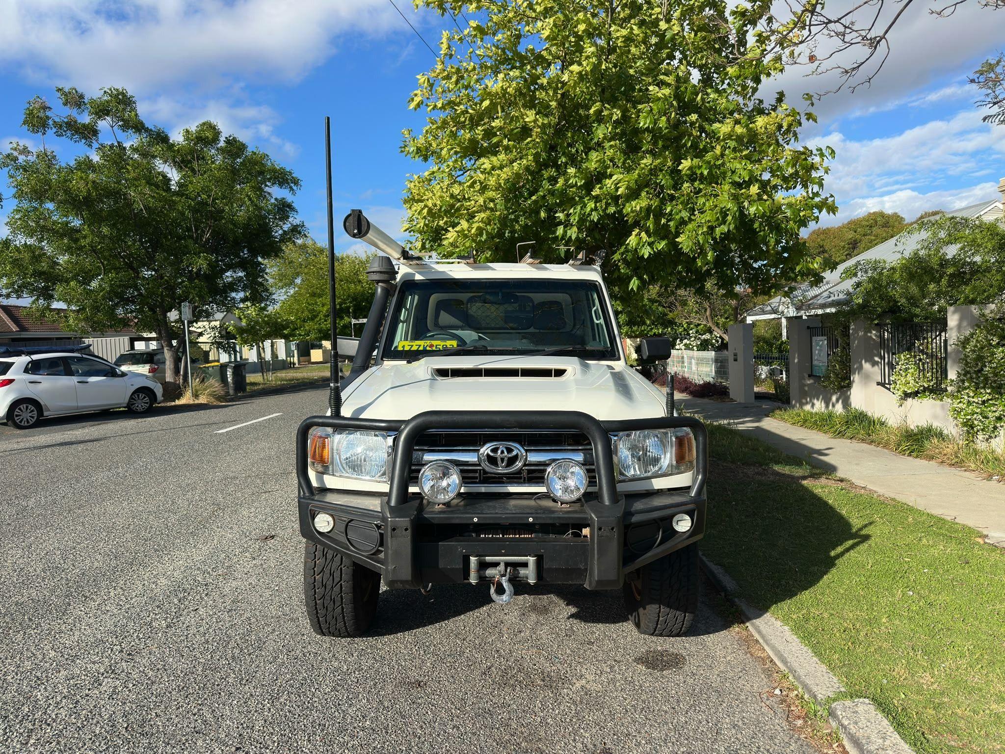 TOYOTA LANDCRUISER