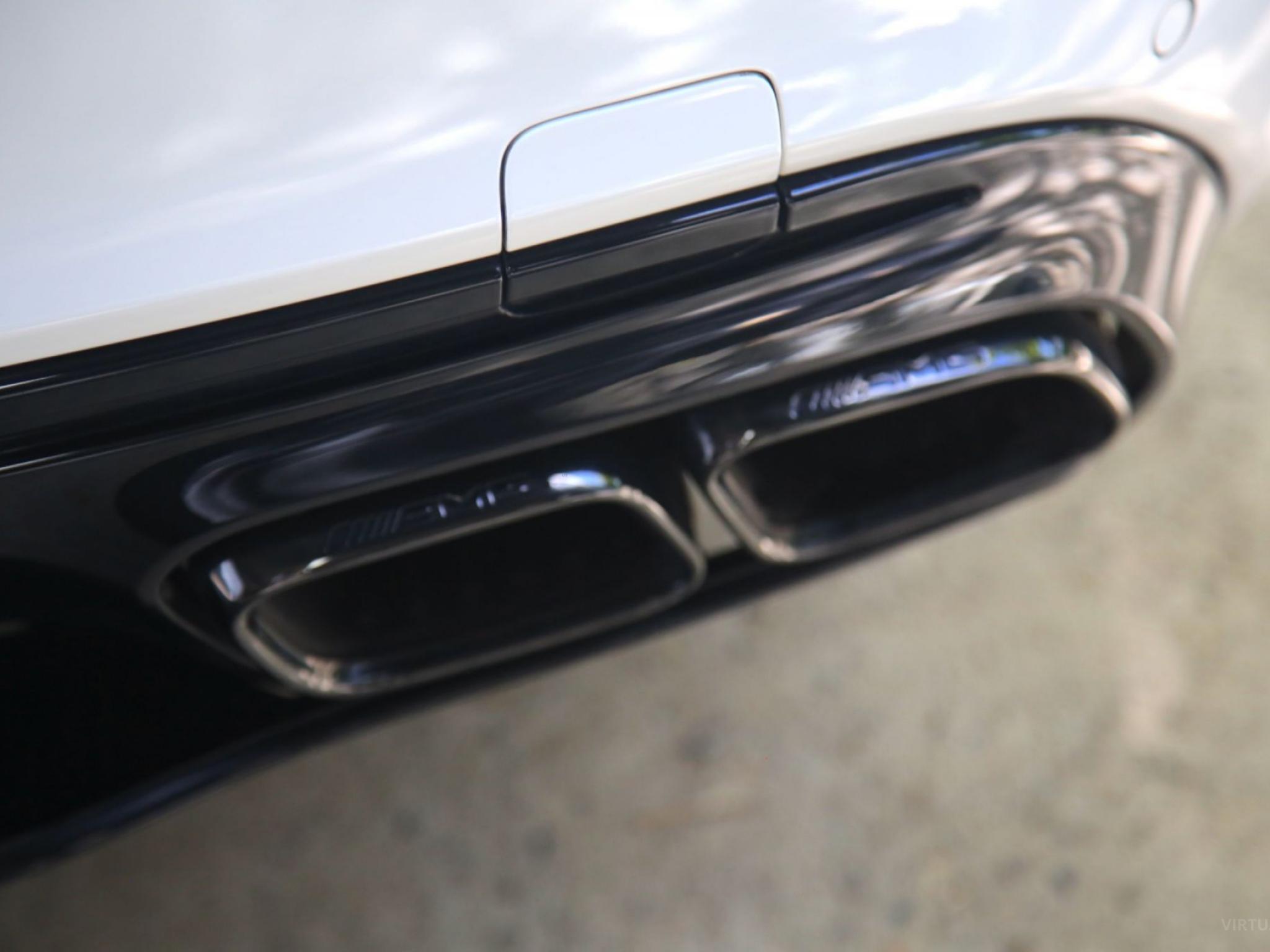 MERCEDES-AMG C63