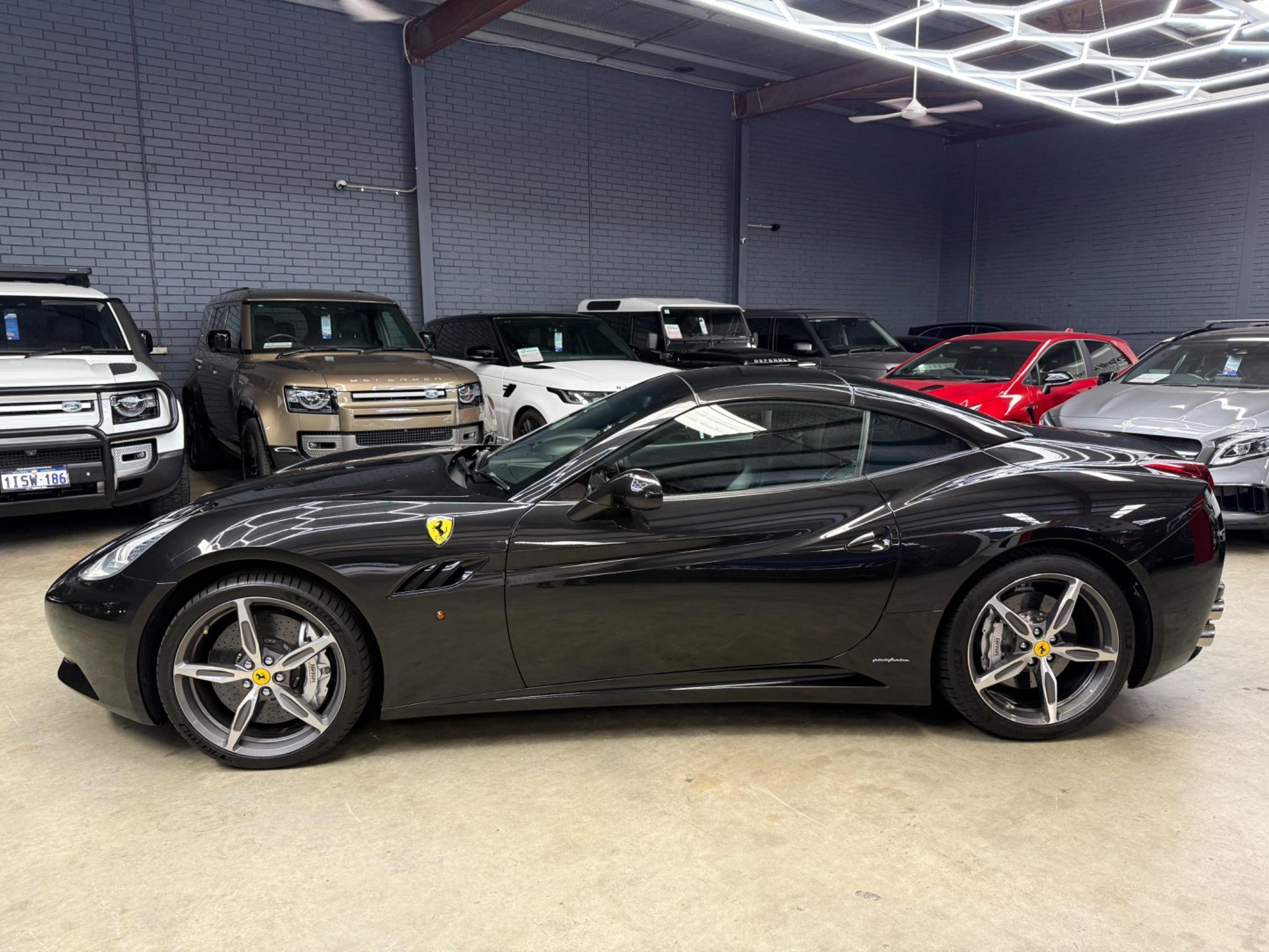 FERRARI CALIFORNIA