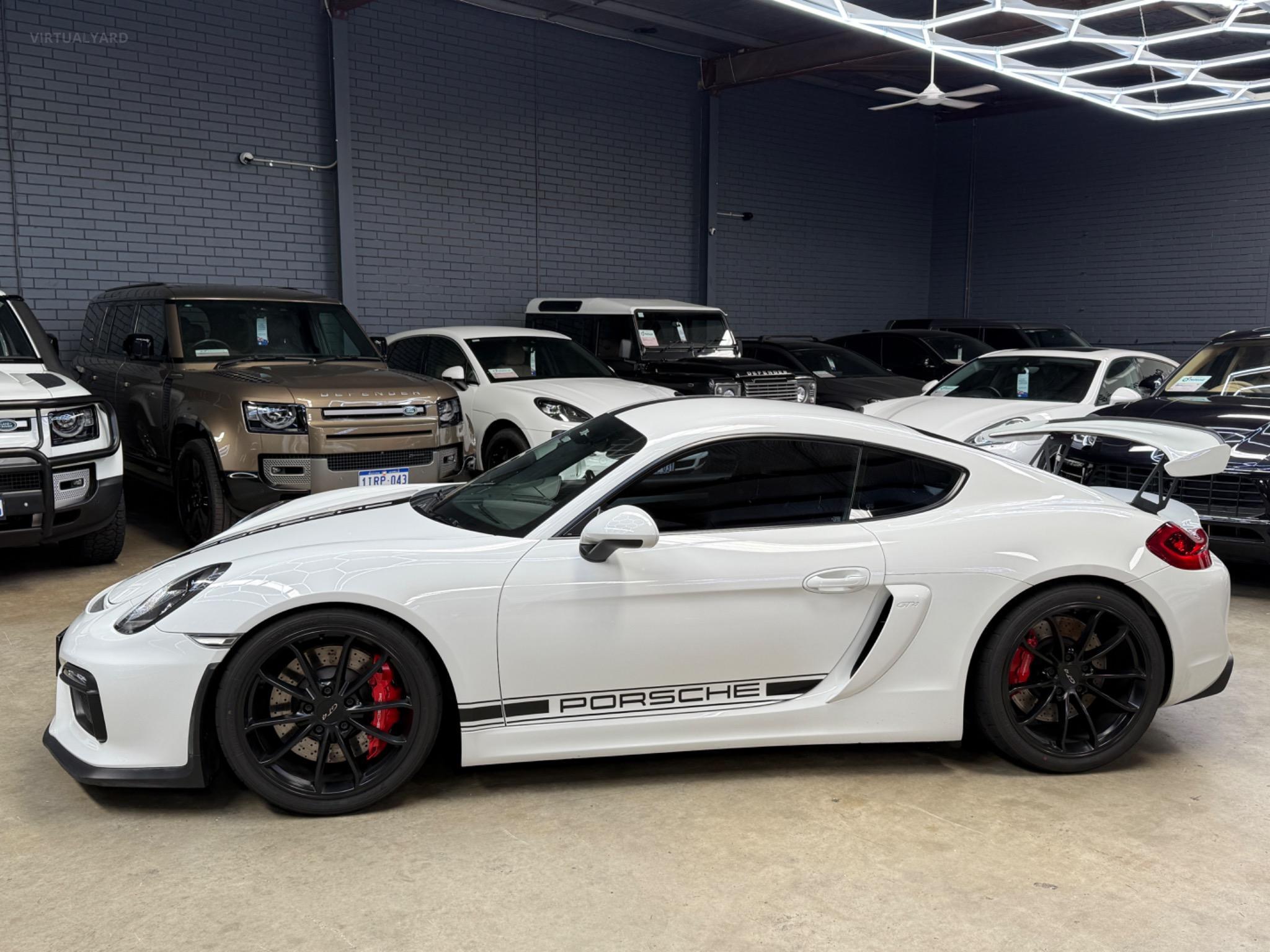 PORSCHE CAYMAN