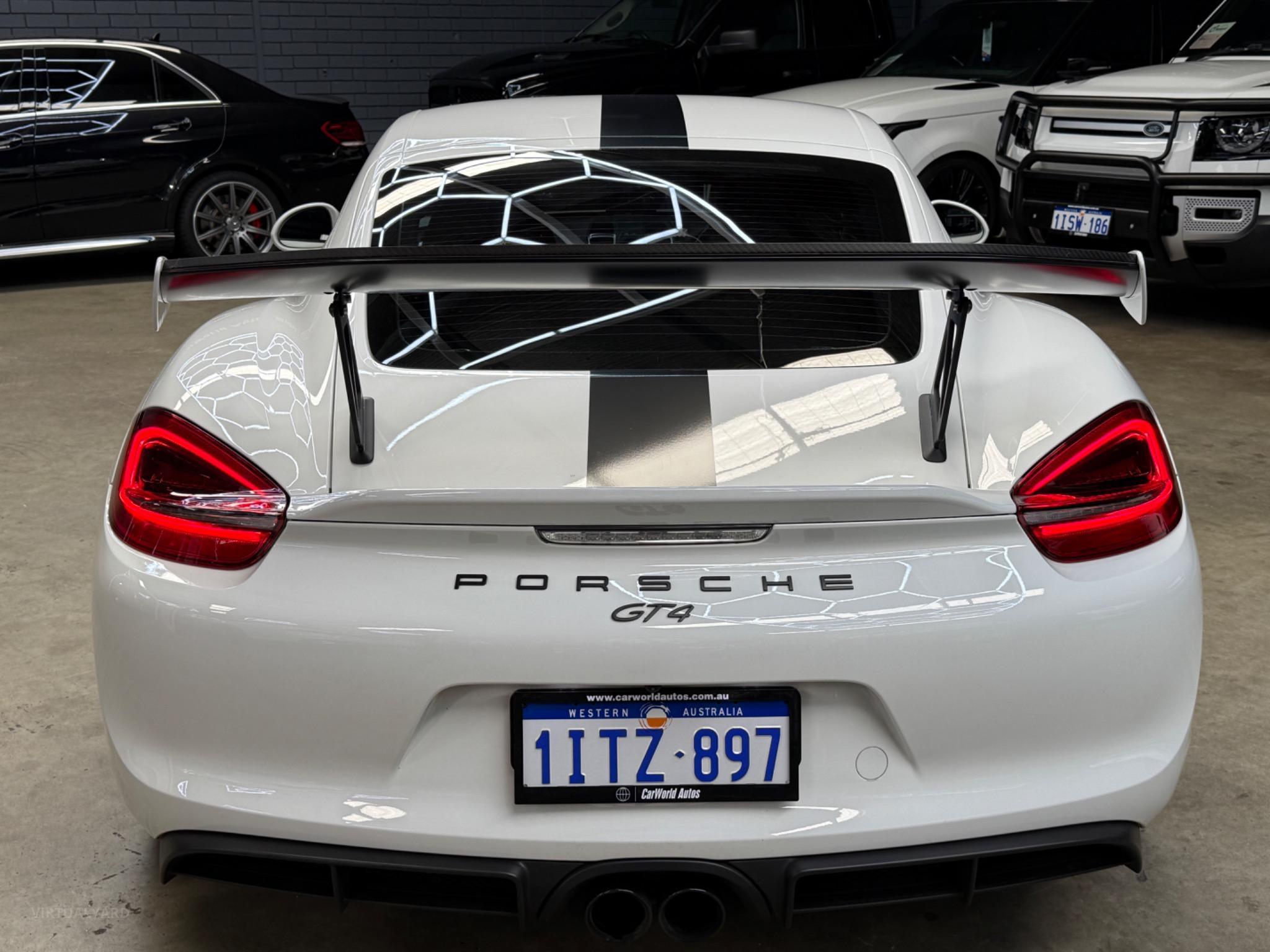 PORSCHE CAYMAN