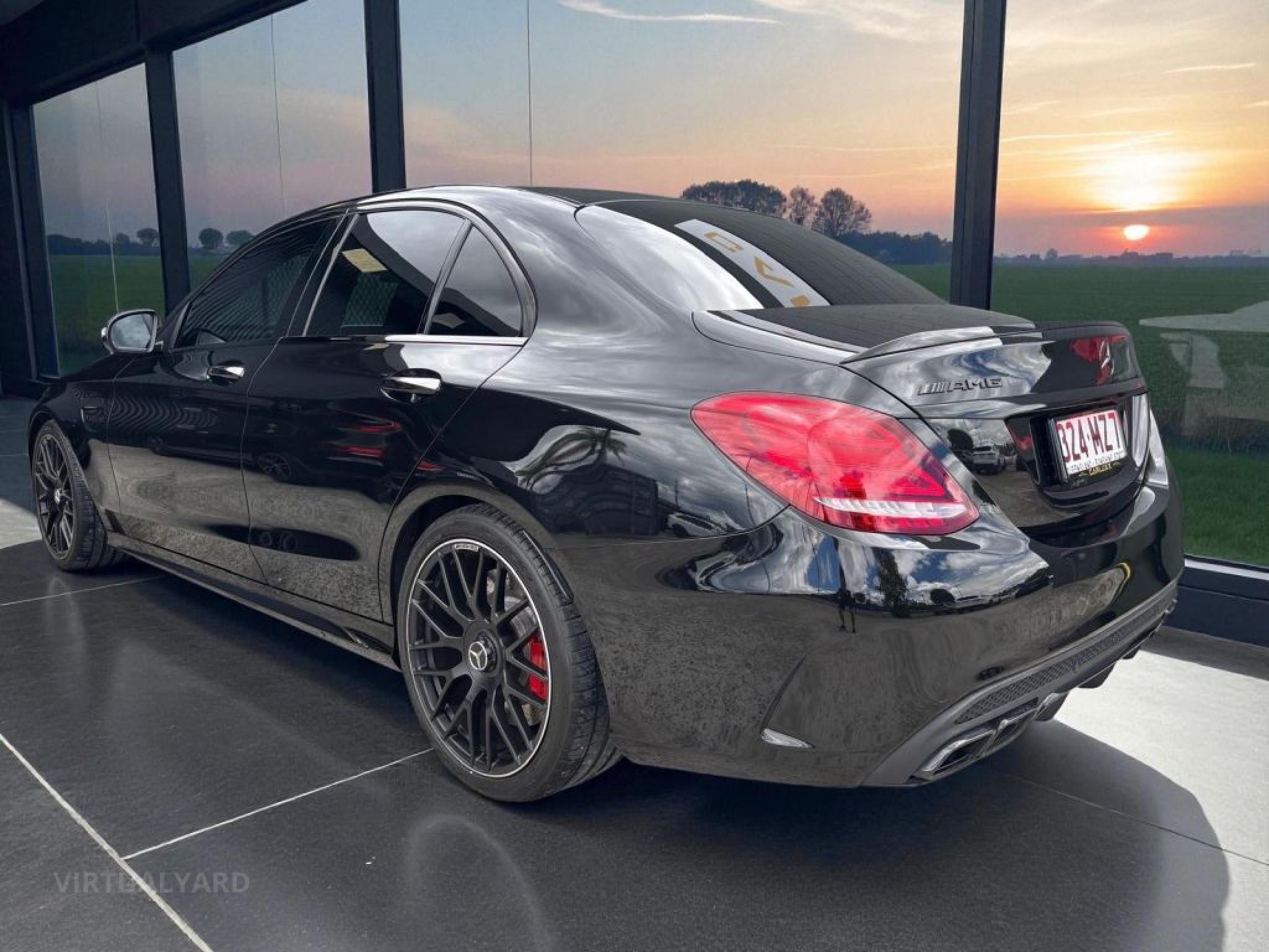 MERCEDES-AMG C