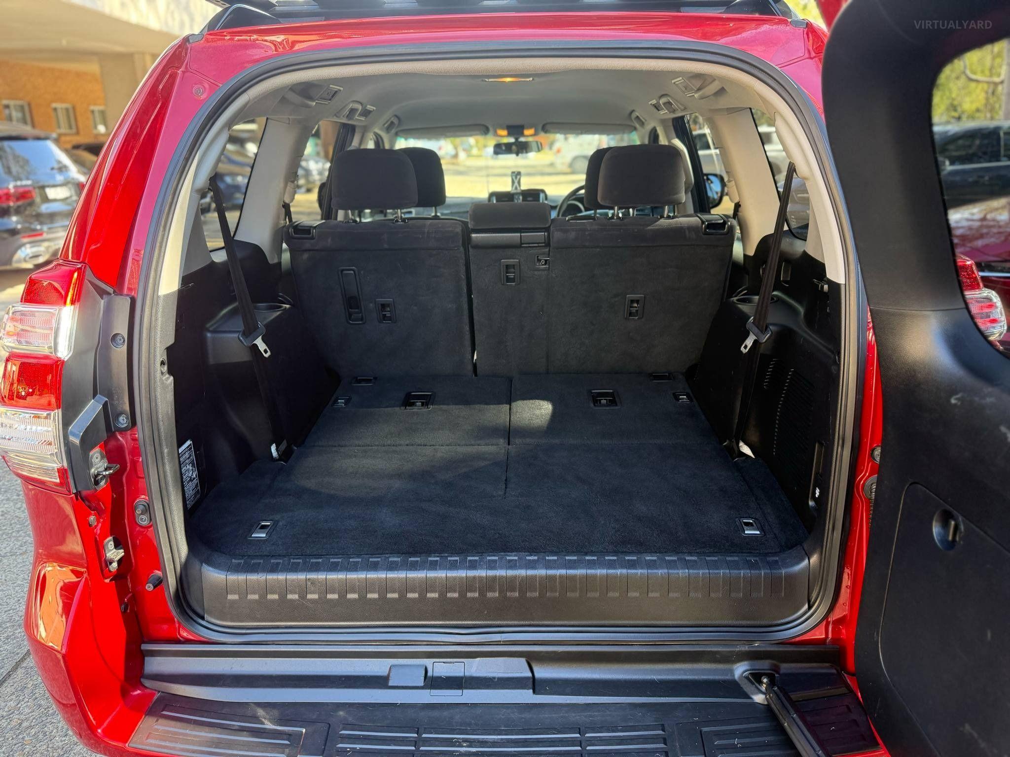 TOYOTA LANDCRUISER