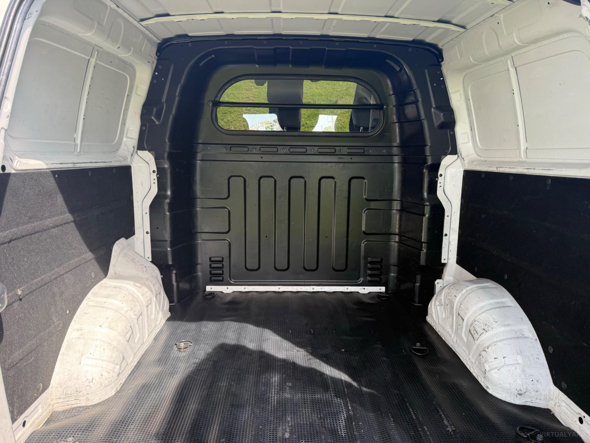 HYUNDAI iLOAD