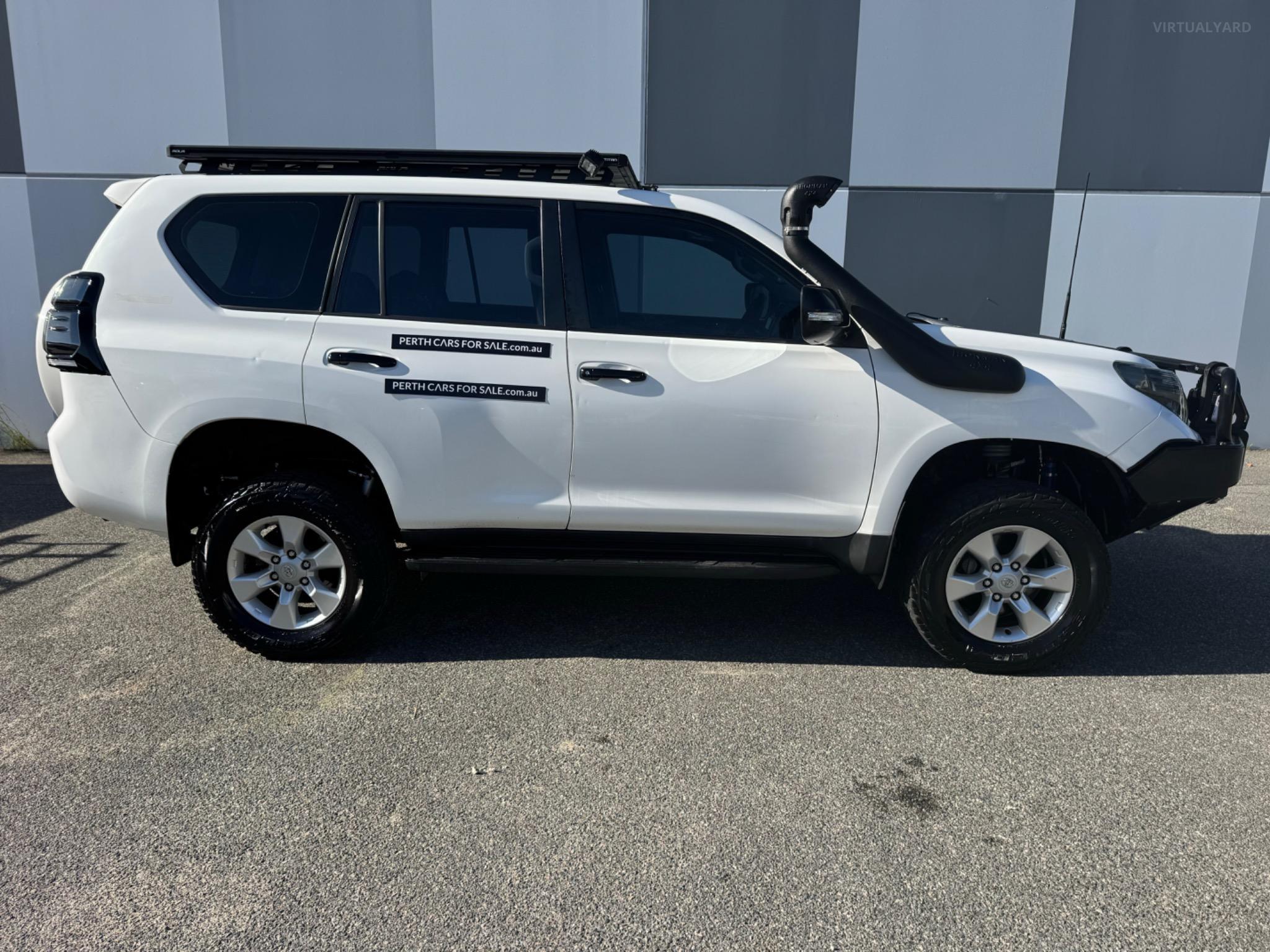 TOYOTA LANDCRUISER