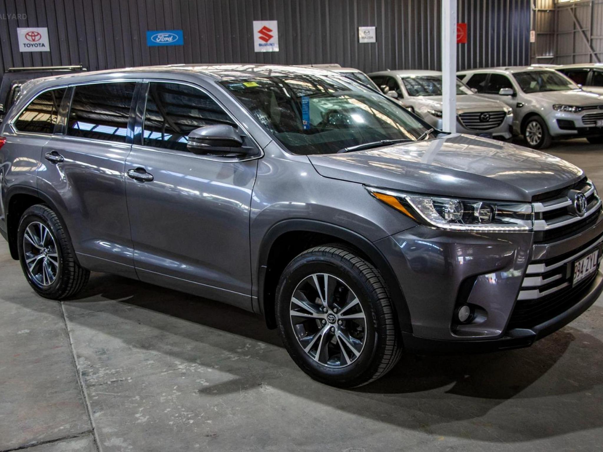 TOYOTA KLUGER