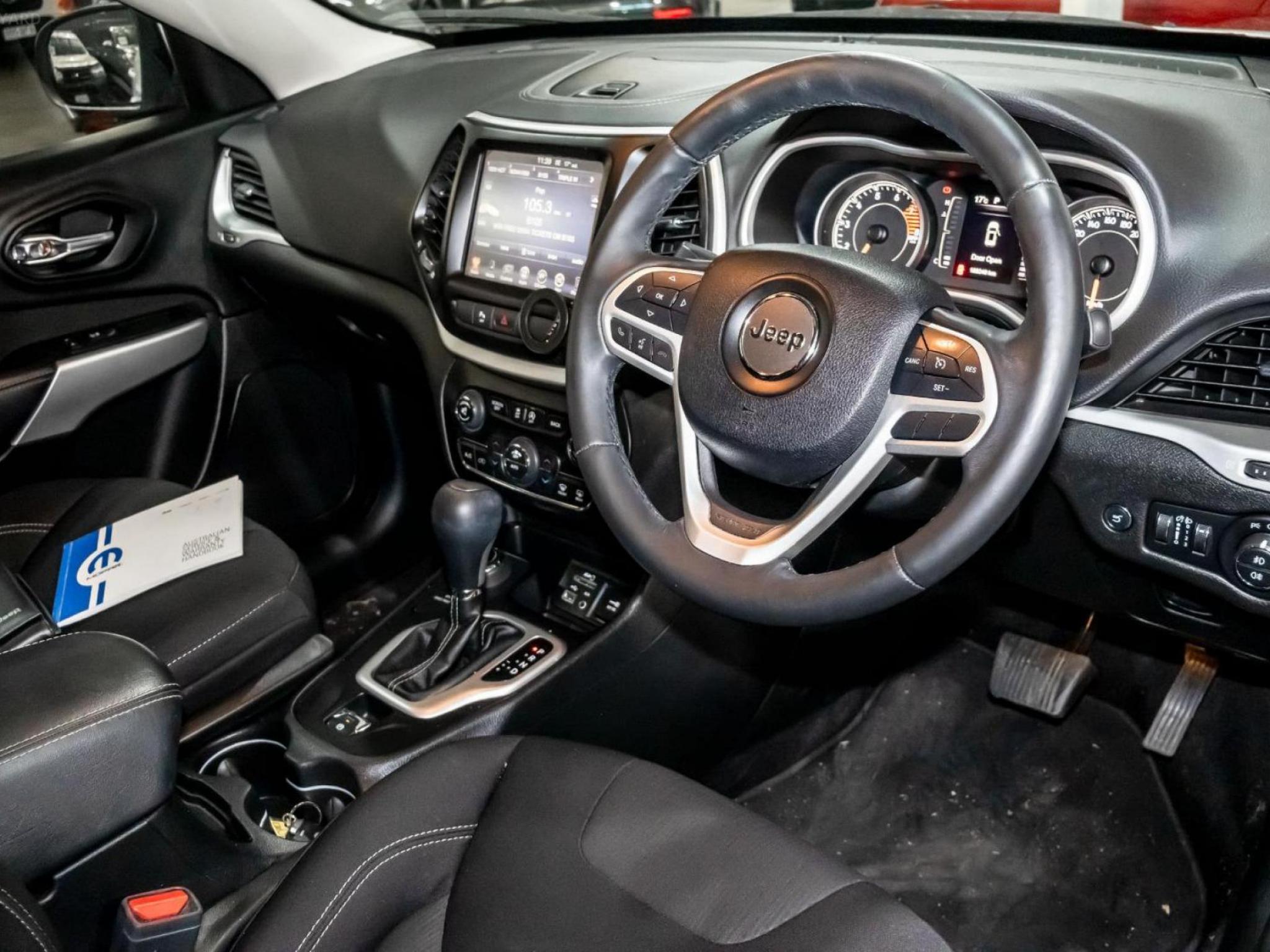 JEEP CHEROKEE
